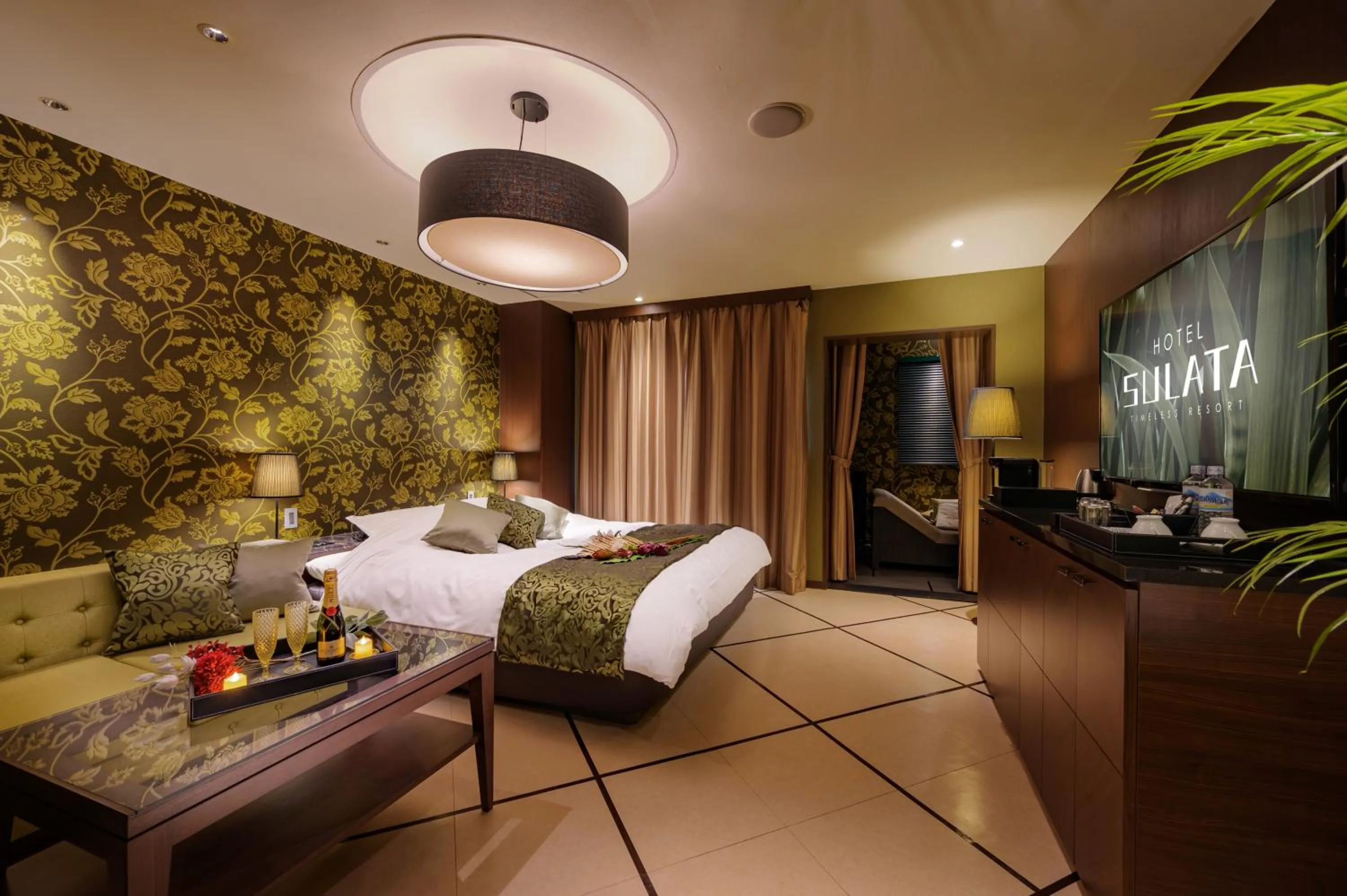 Bedroom, Bed in HOTEL SULATA GIFU HASHIMA (Adult Only)