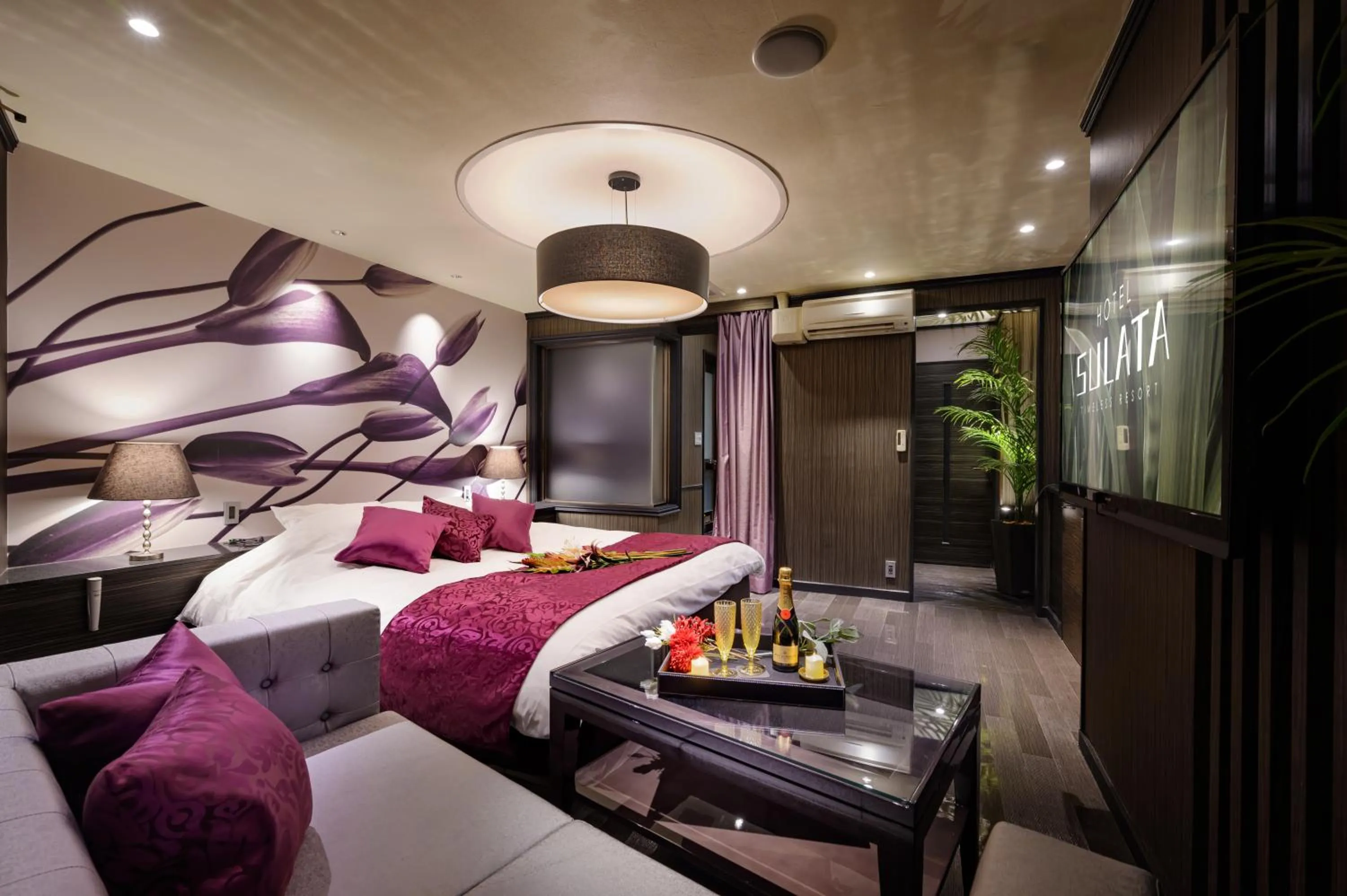 Bedroom, Bed in HOTEL SULATA GIFU HASHIMA (Adult Only)