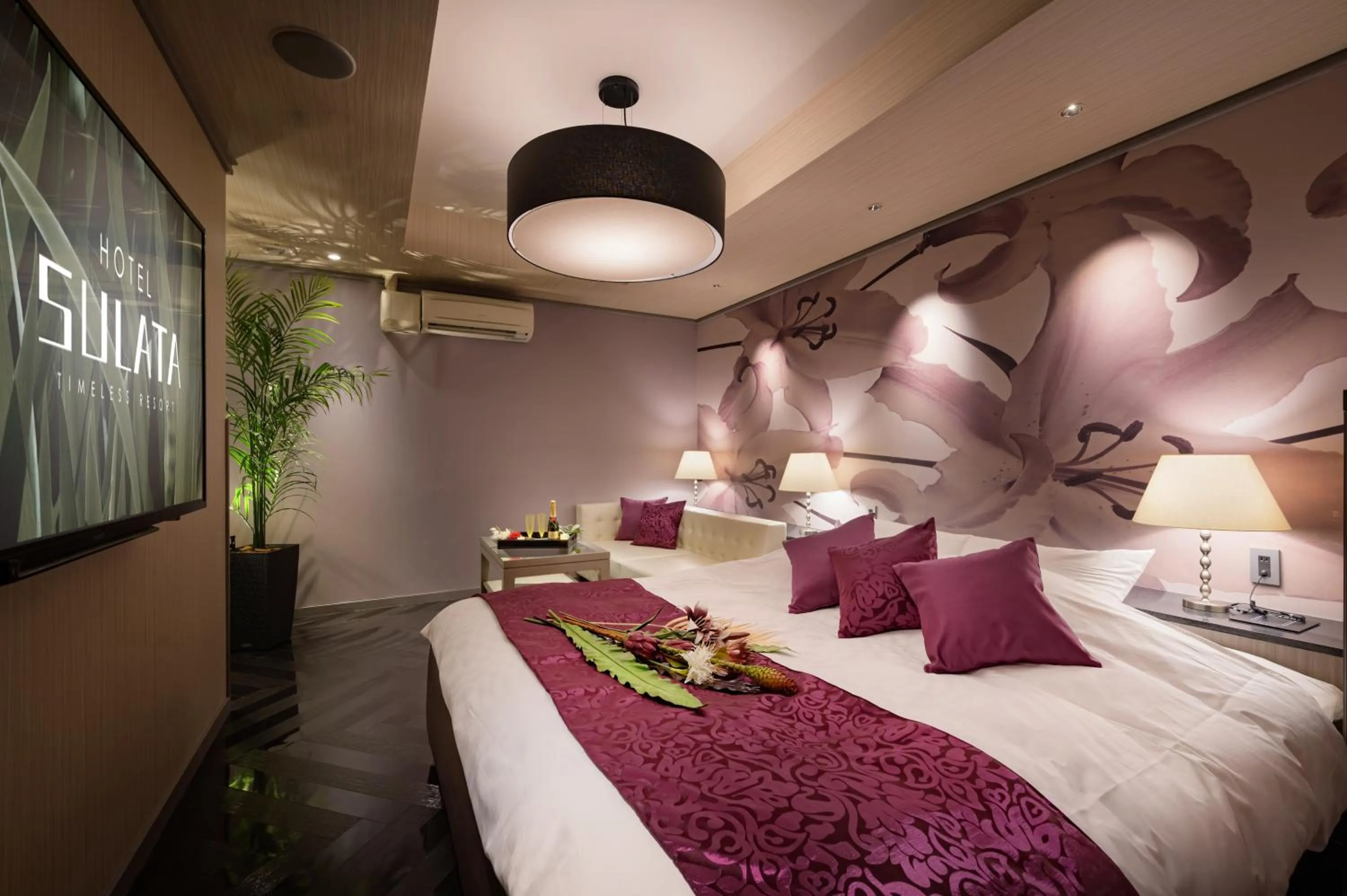 Bedroom, Bed in HOTEL SULATA GIFU HASHIMA (Adult Only)