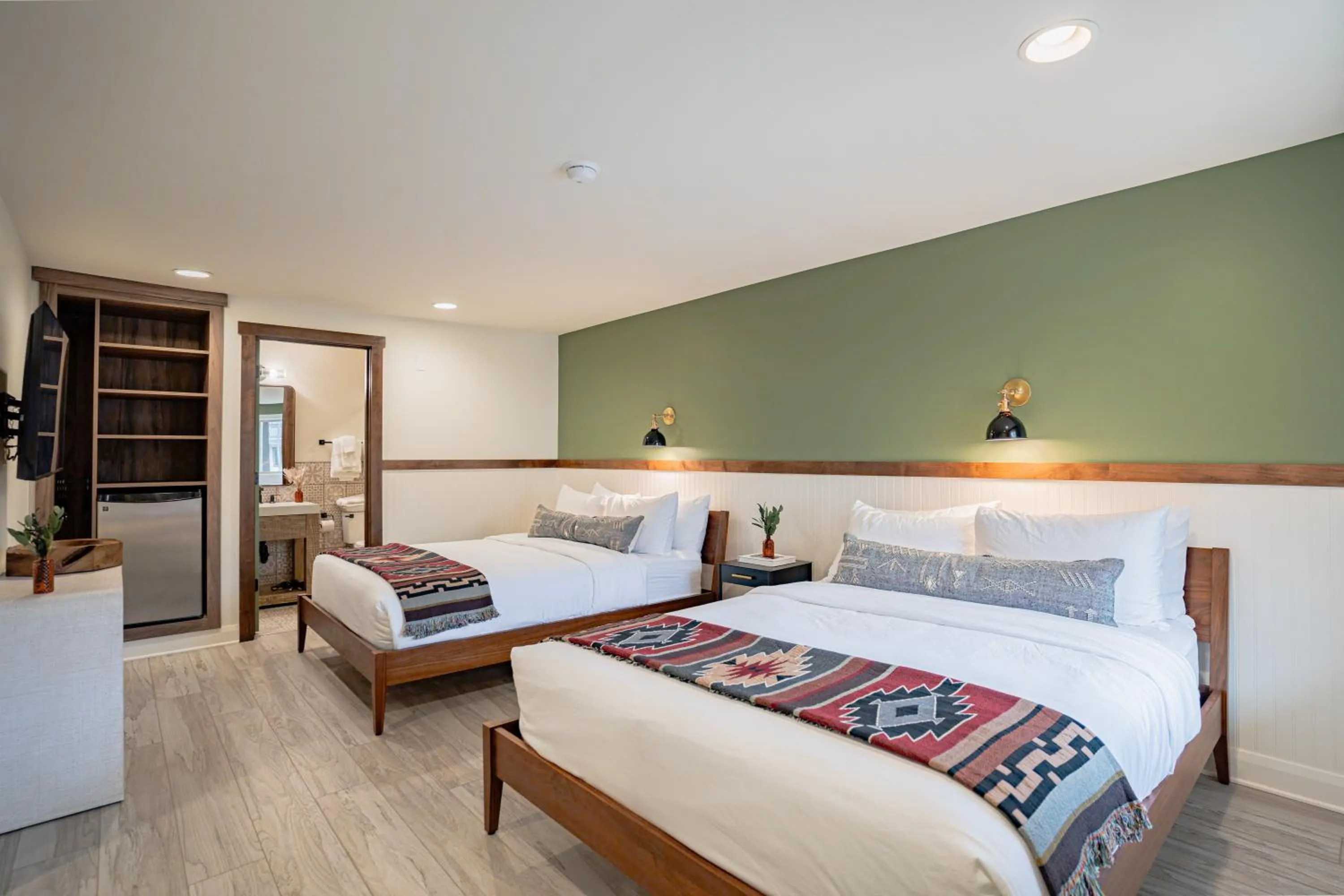 Bed in Petty Ranch Inn