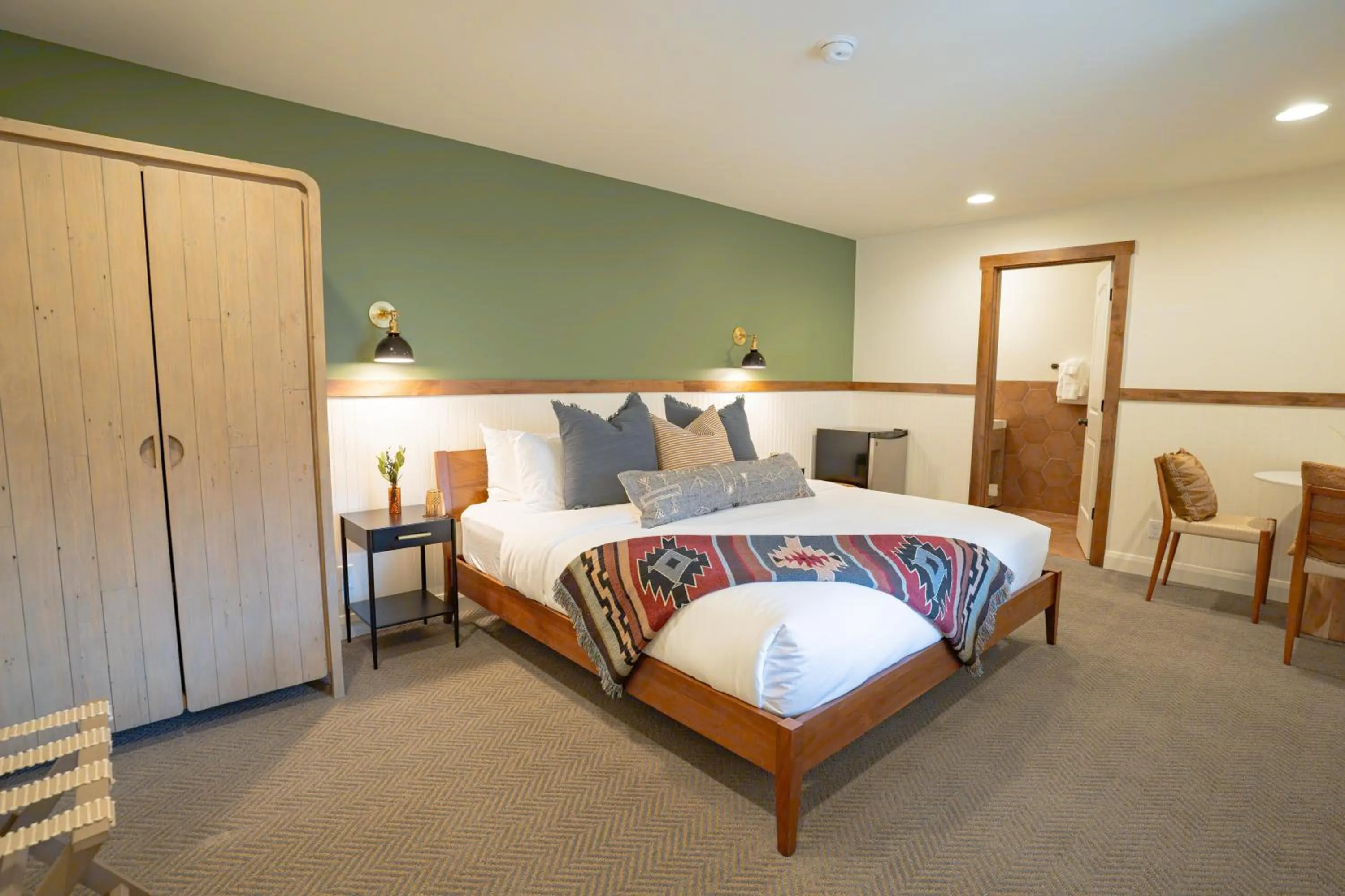 Bed in Petty Ranch Inn