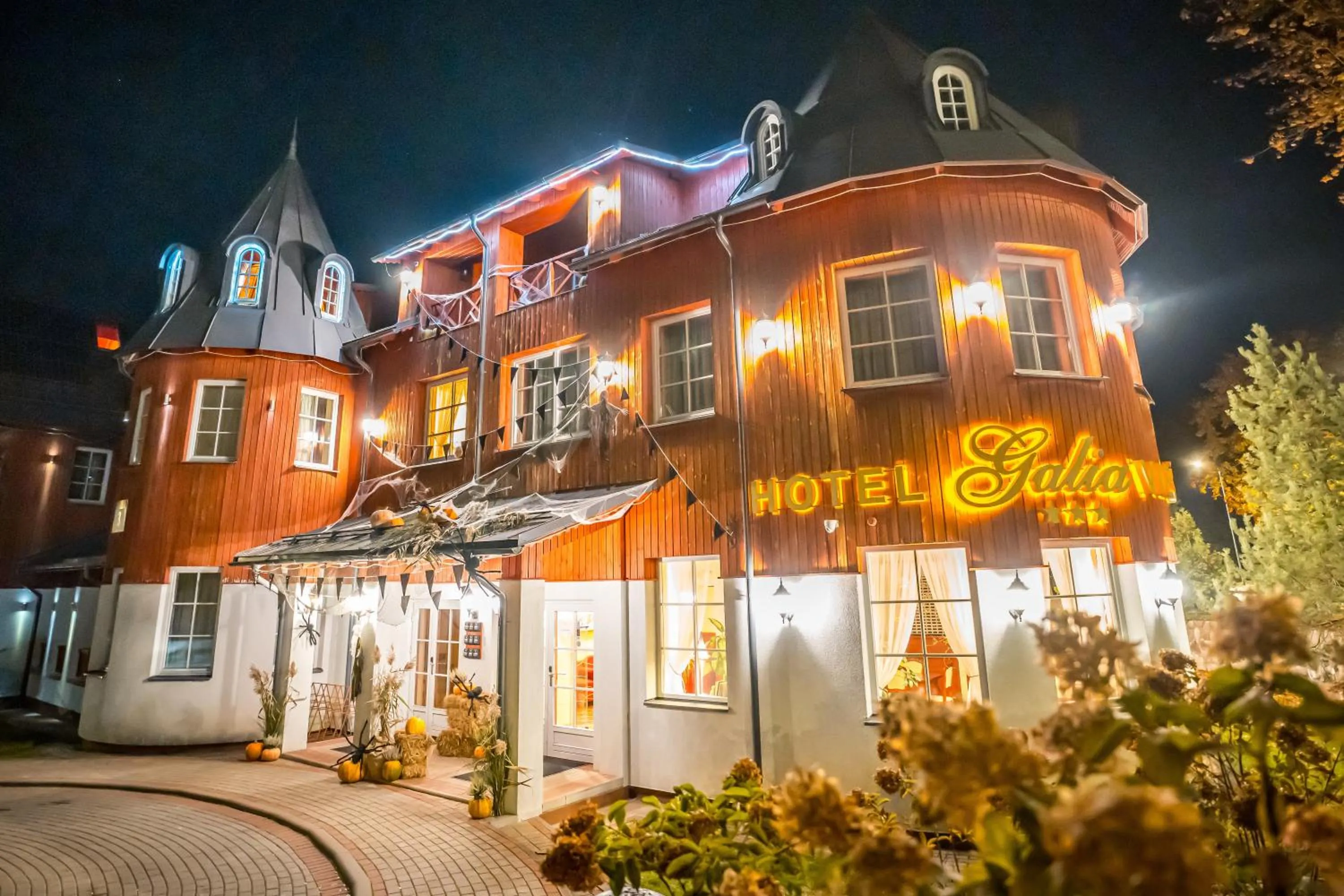 Property building in Galia