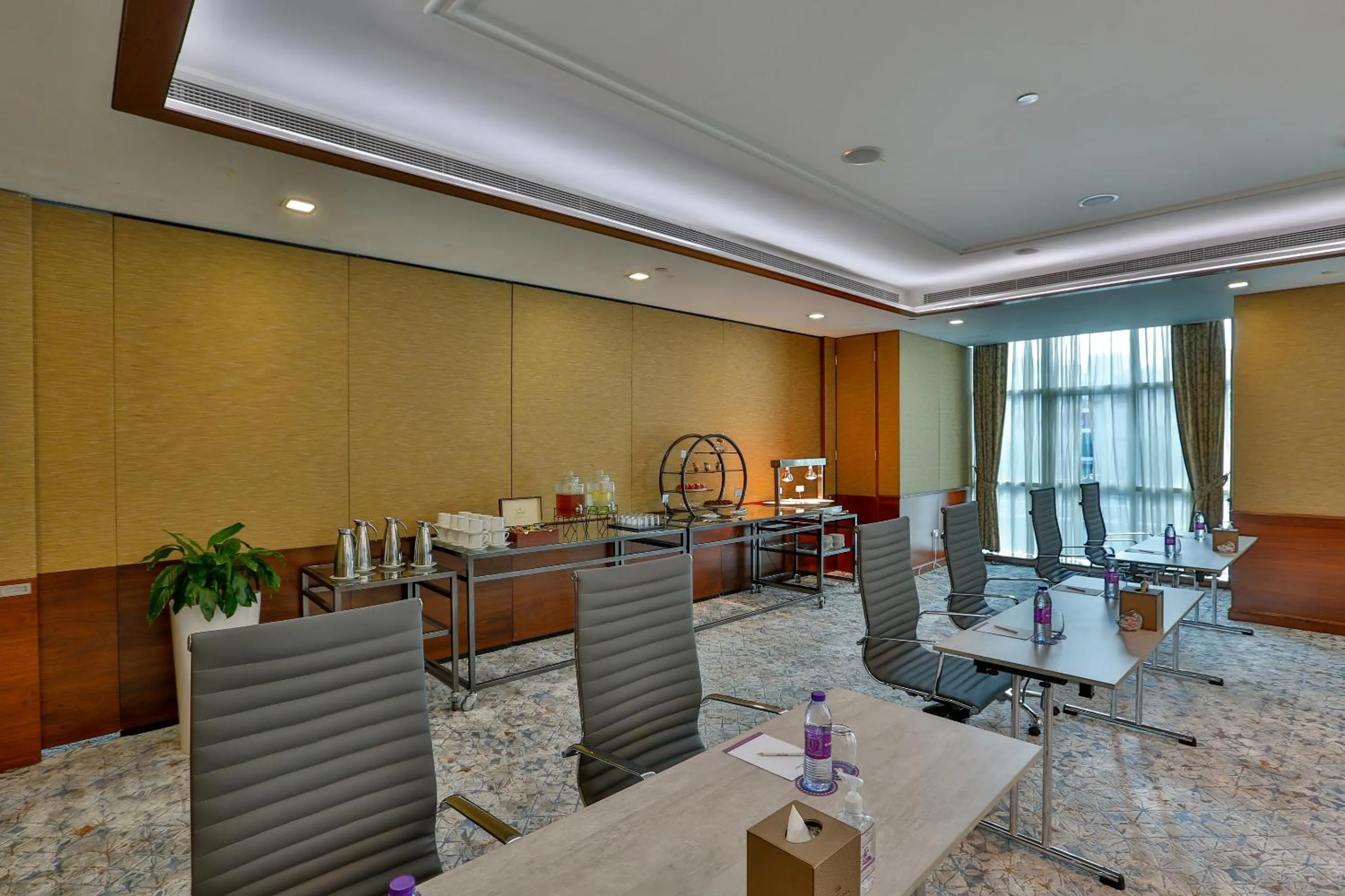Meeting/conference room in Park Regis Kris Kin Hotel