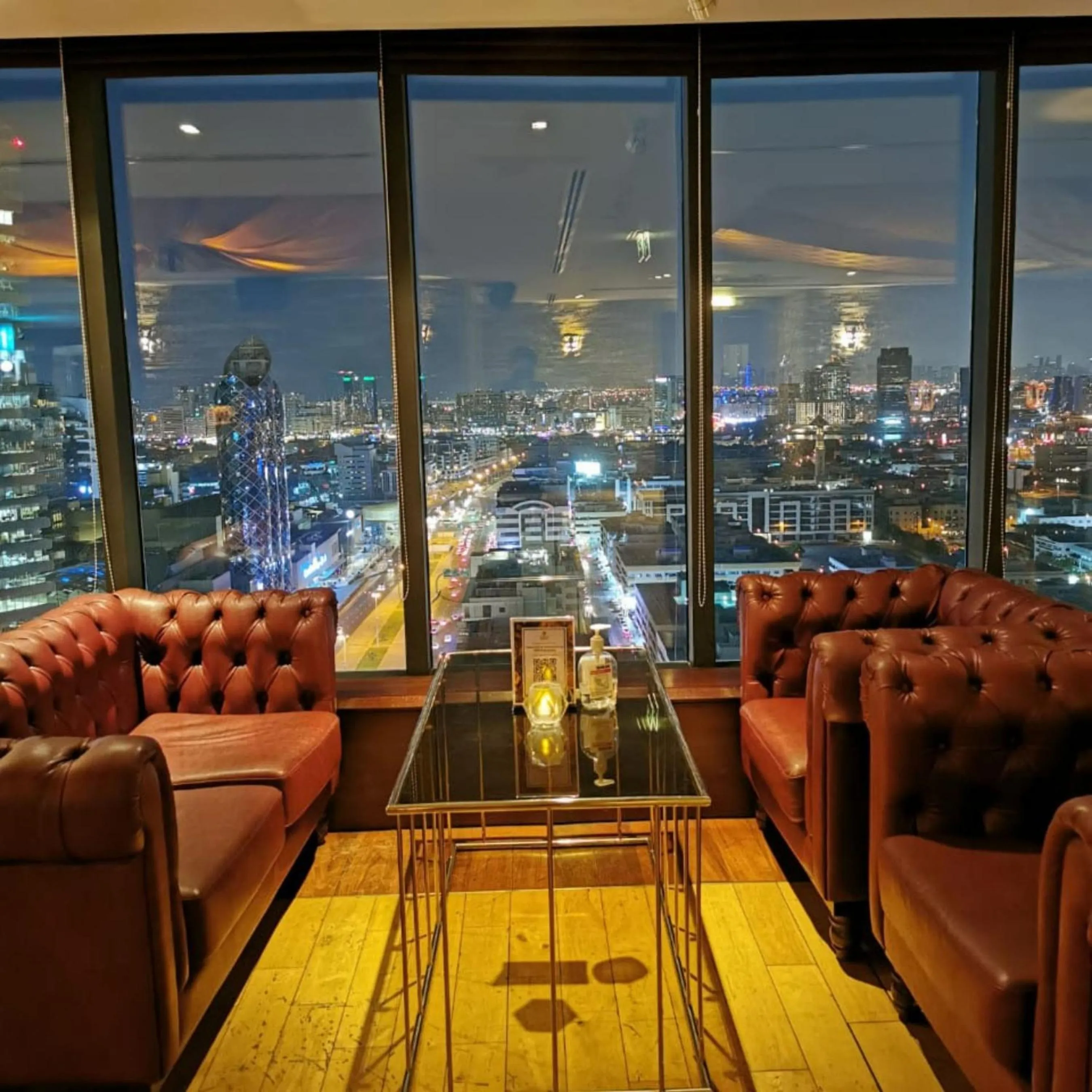 Restaurant/places to eat in Park Regis Kris Kin Hotel