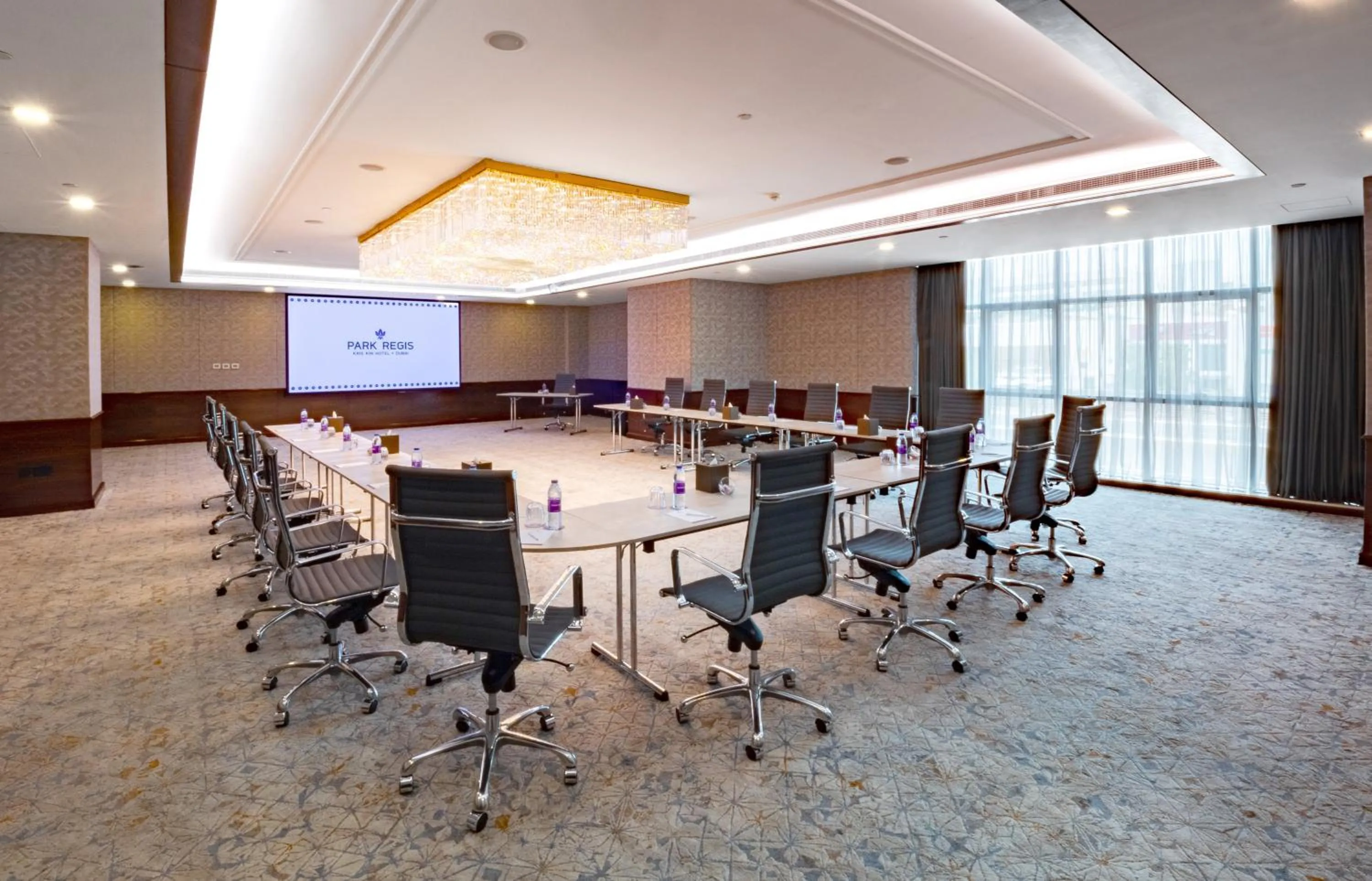Meeting/conference room in Park Regis Kris Kin Hotel