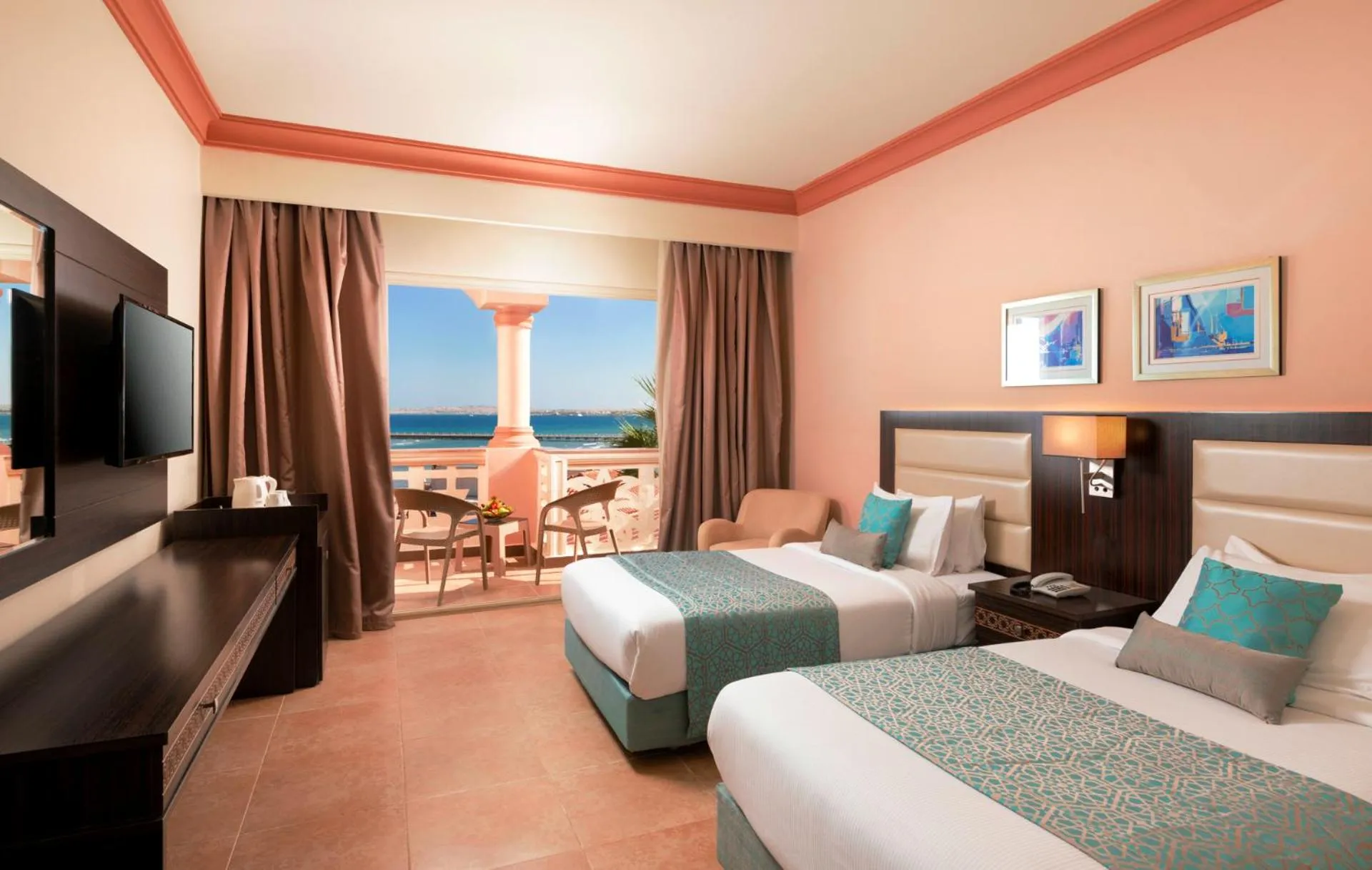 Bed in Pickalbatros Palace - Aqua Park Hurghada