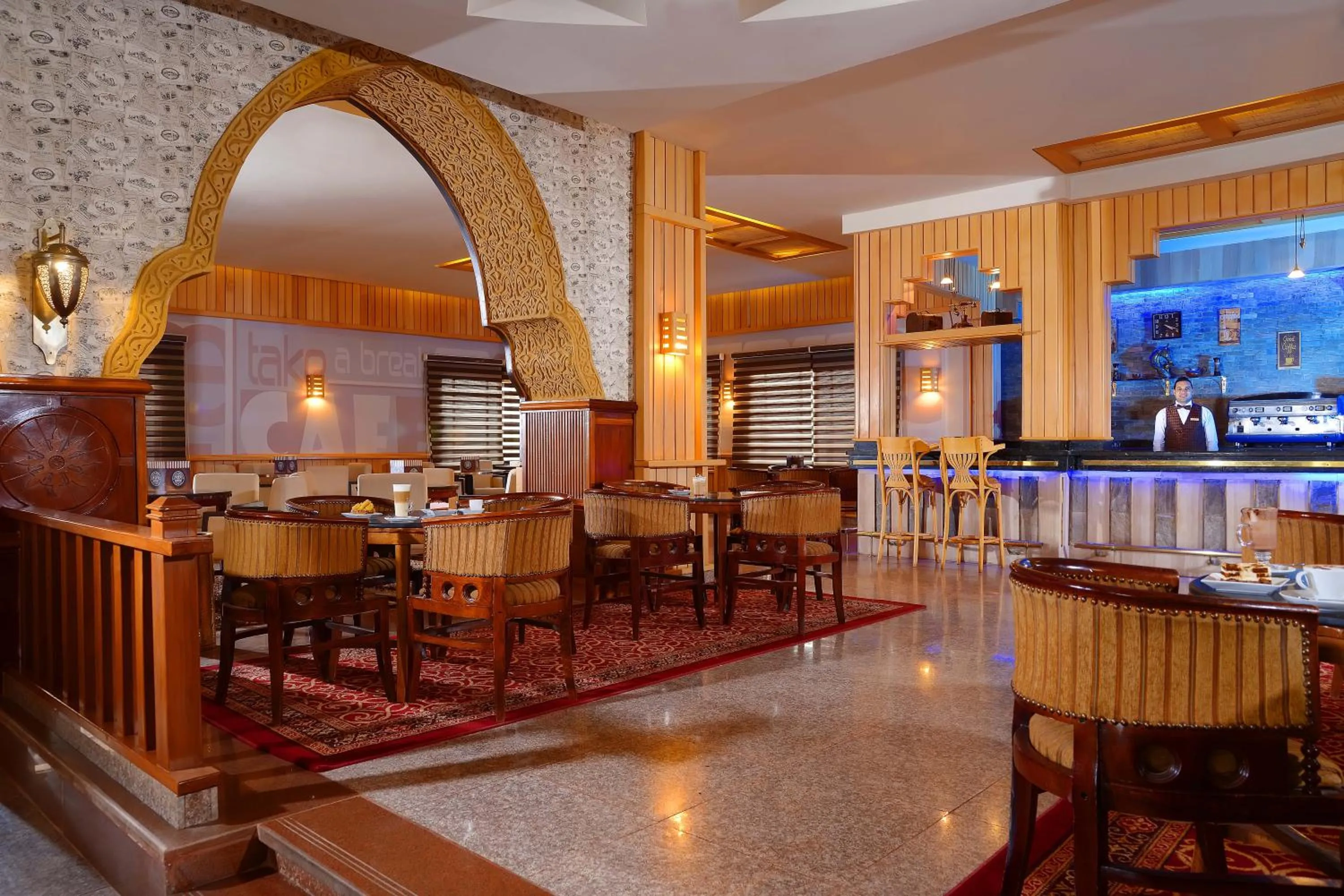 Lounge or bar in Pickalbatros Palace - Aqua Park Hurghada