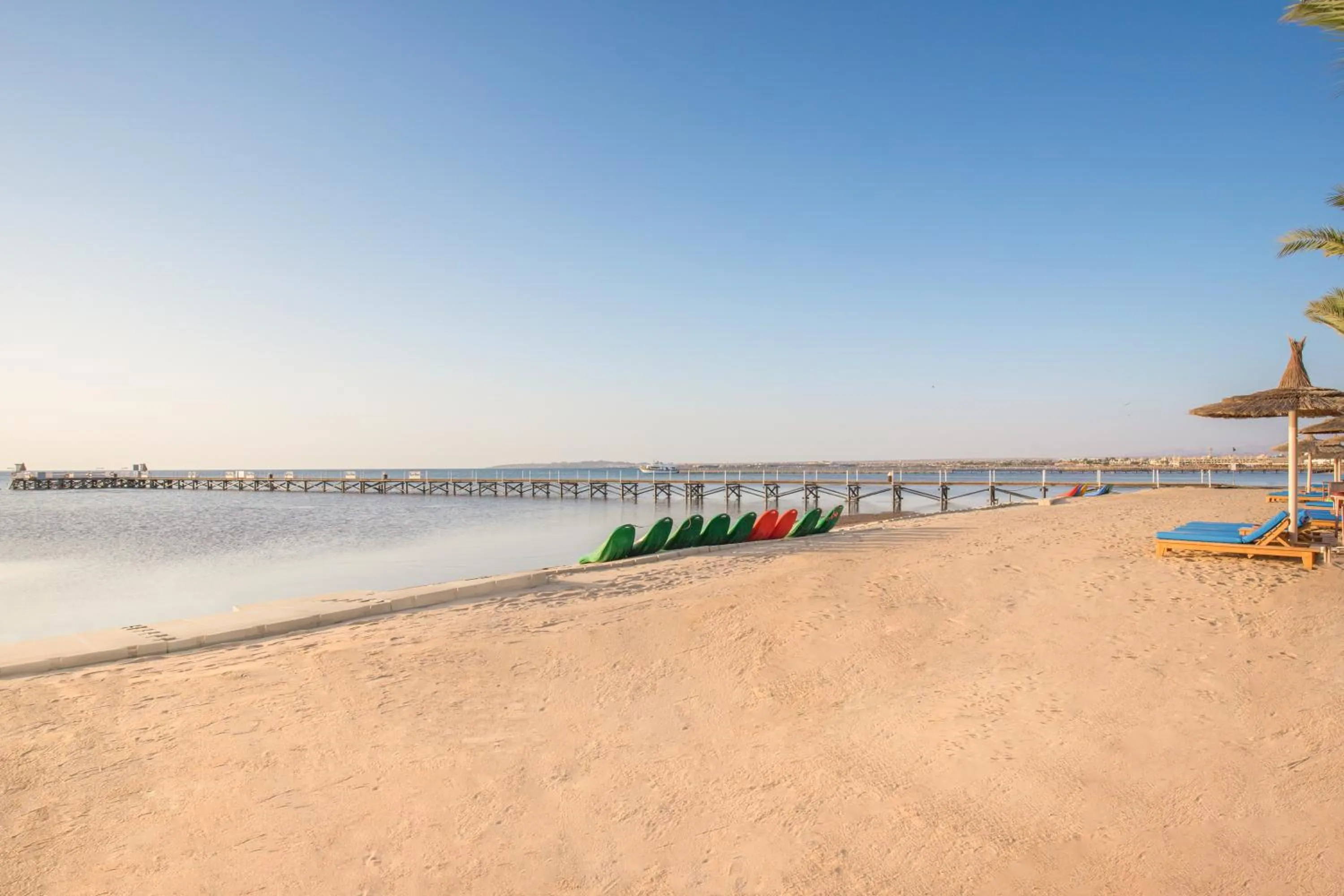 Beach in Pickalbatros Palace - Aqua Park Hurghada