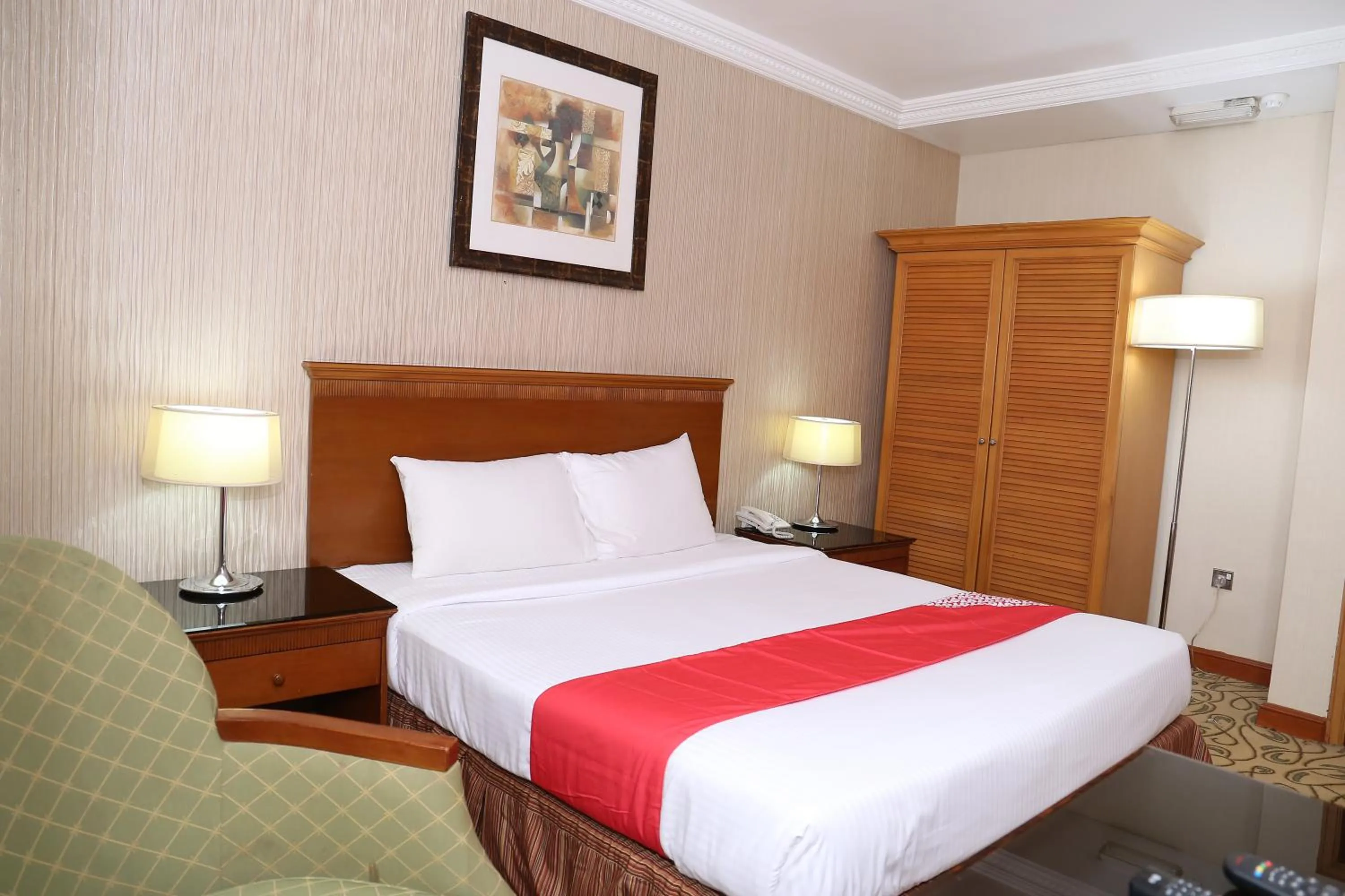 Bed in City Plaza Hotel