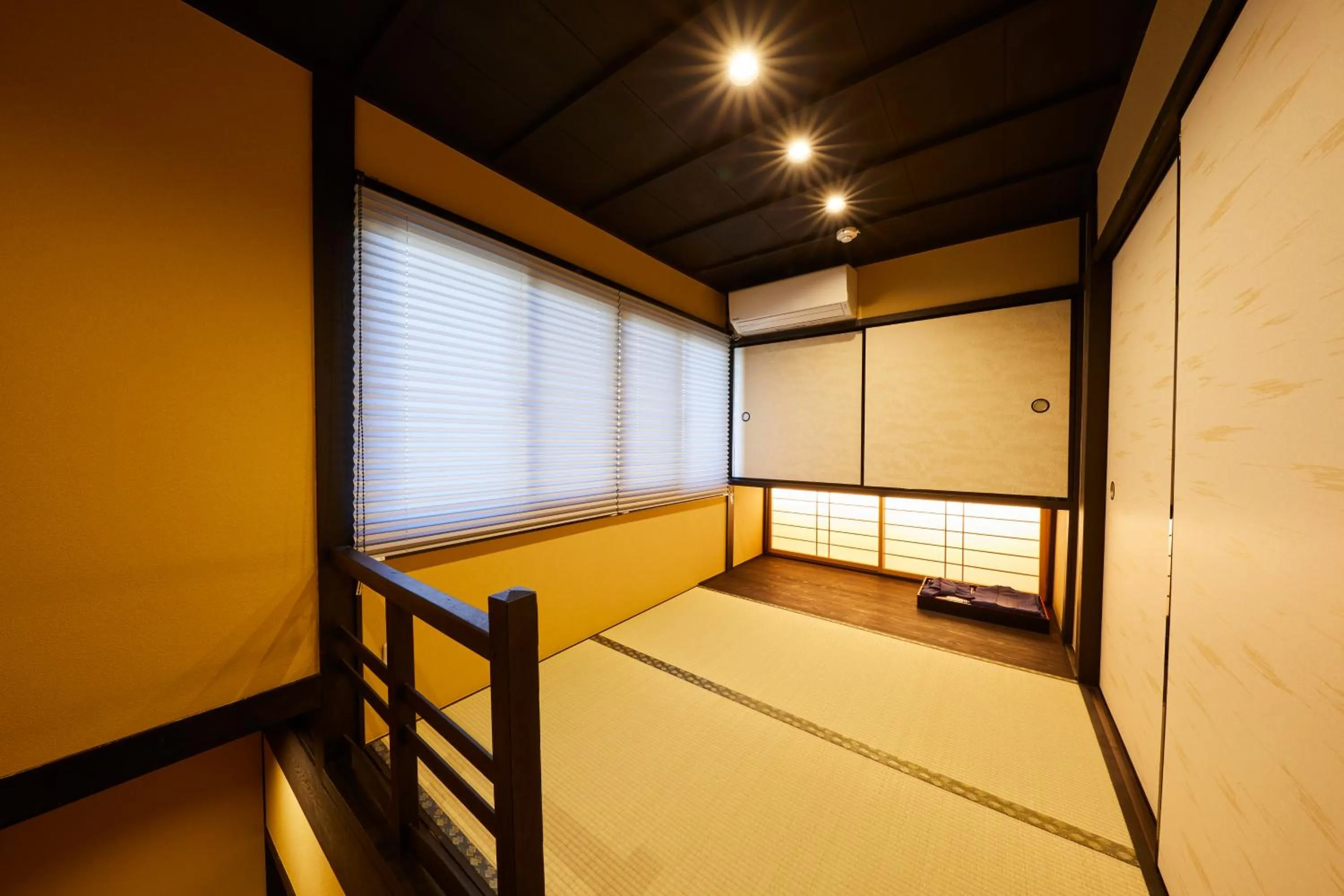 Bedroom, Bed in Rinn Gojomibugawa East