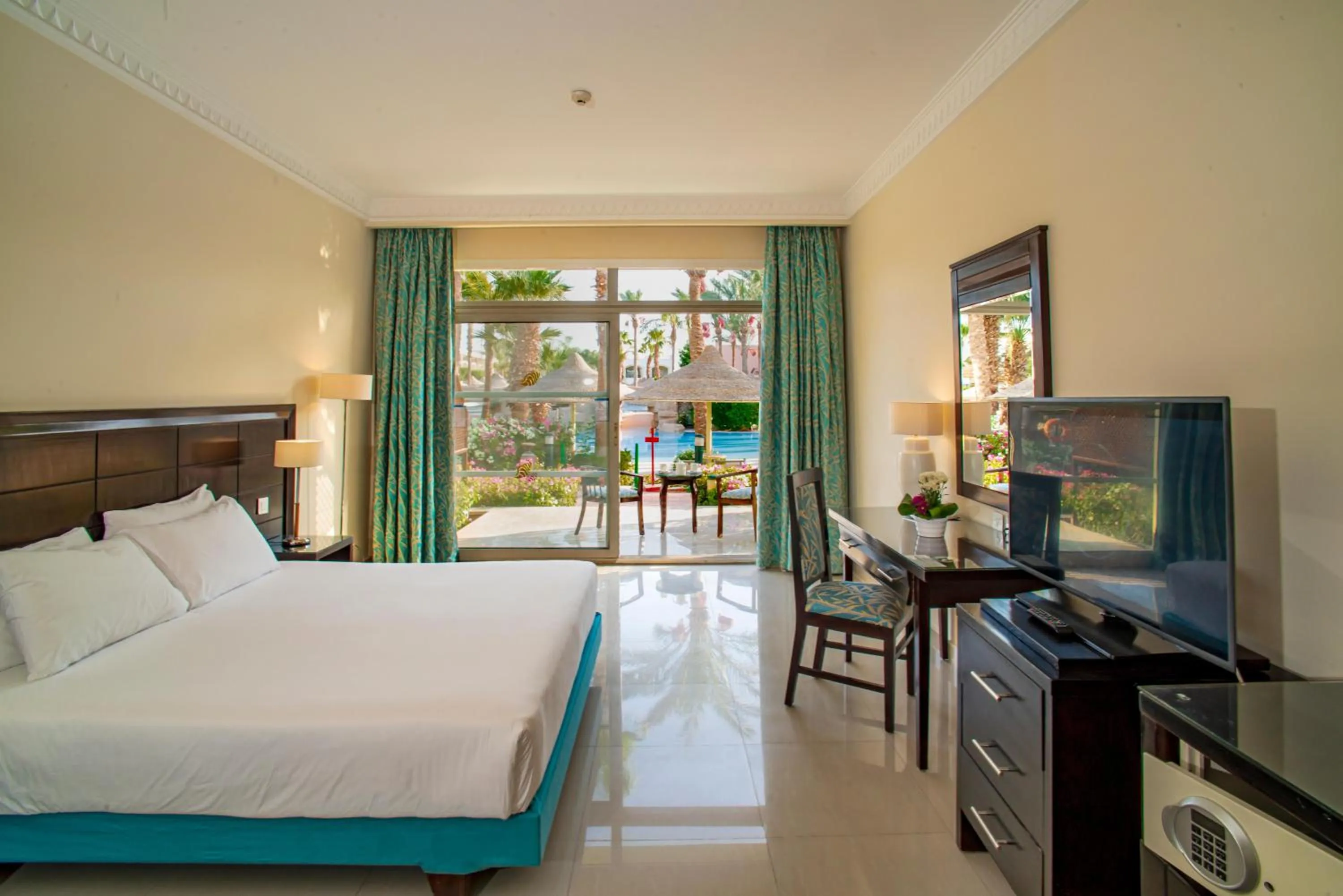 Photo of the whole room, Bed in Sierra Sharm El Sheikh