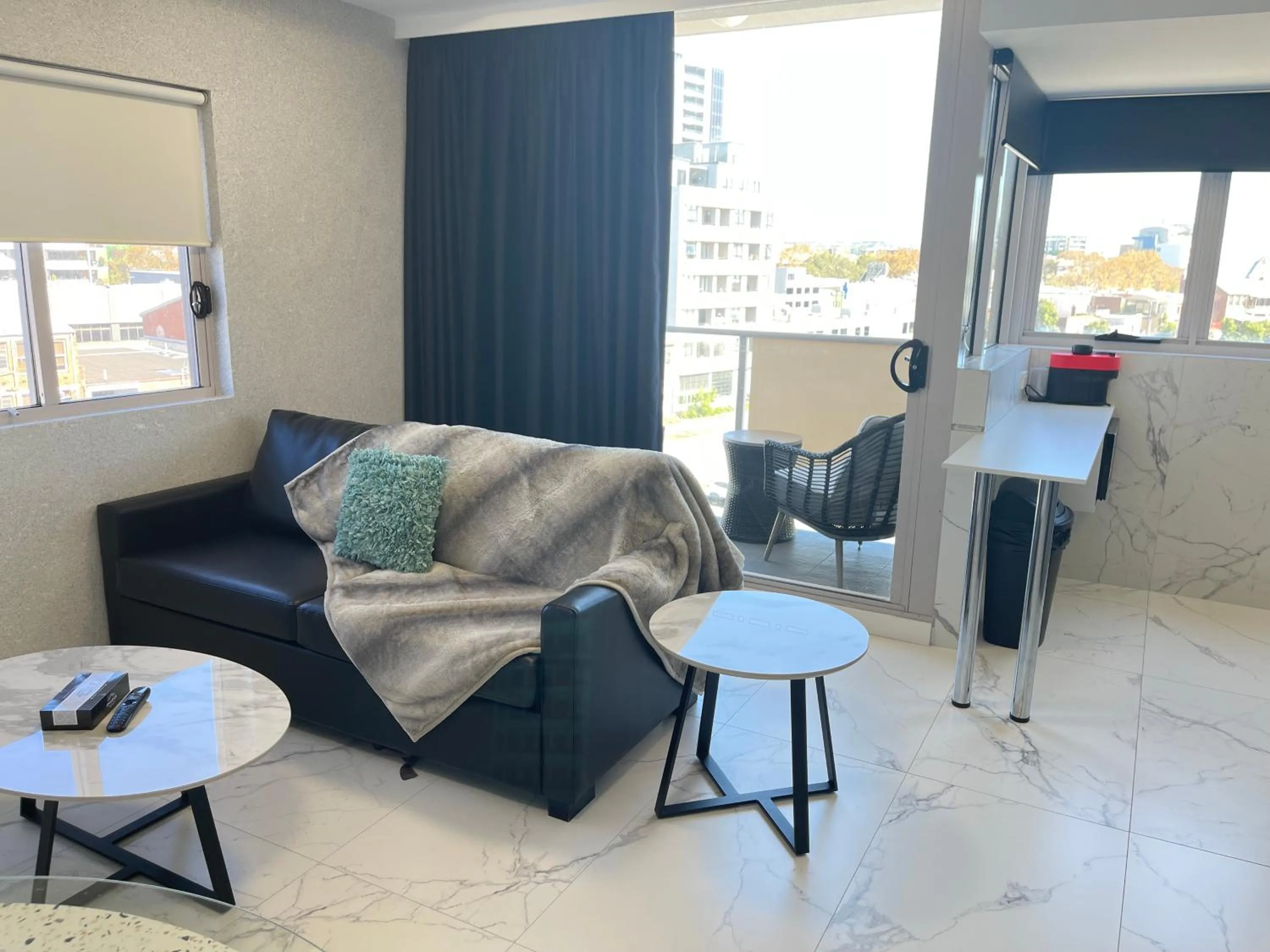 Honeysuckle Executive Apartments