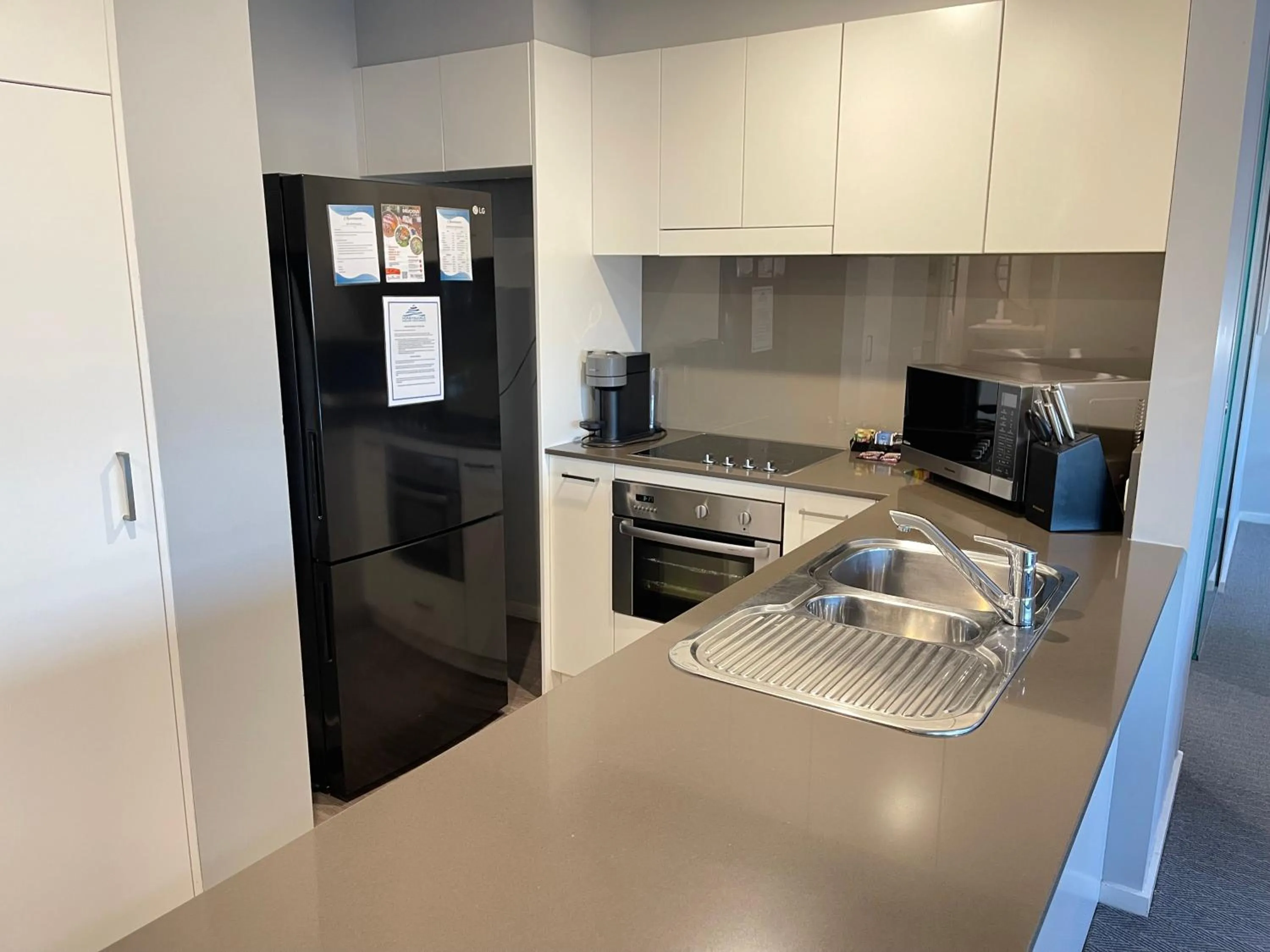 Honeysuckle Executive Apartments