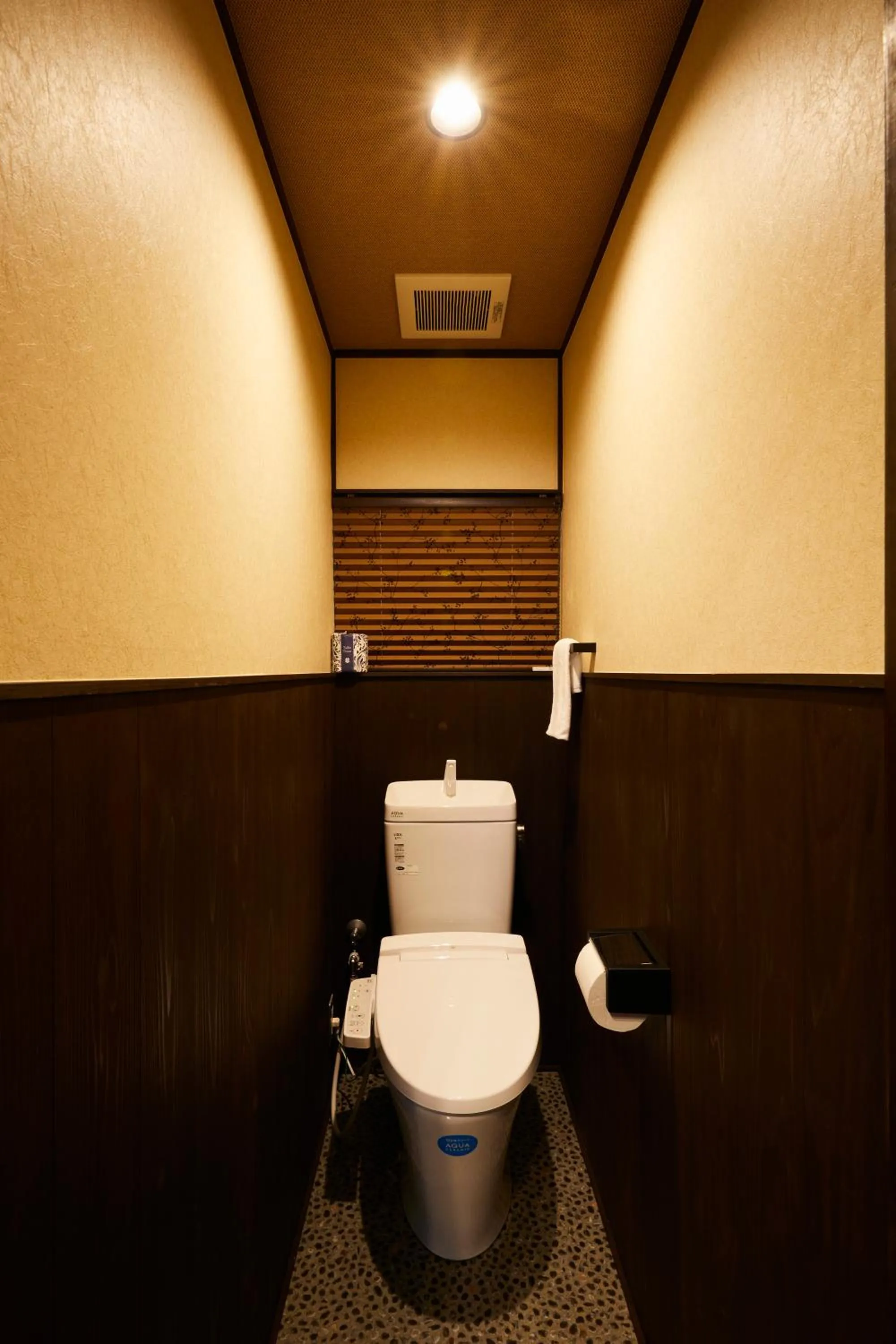 Toilet in Rinn Yasaka Kodaiji