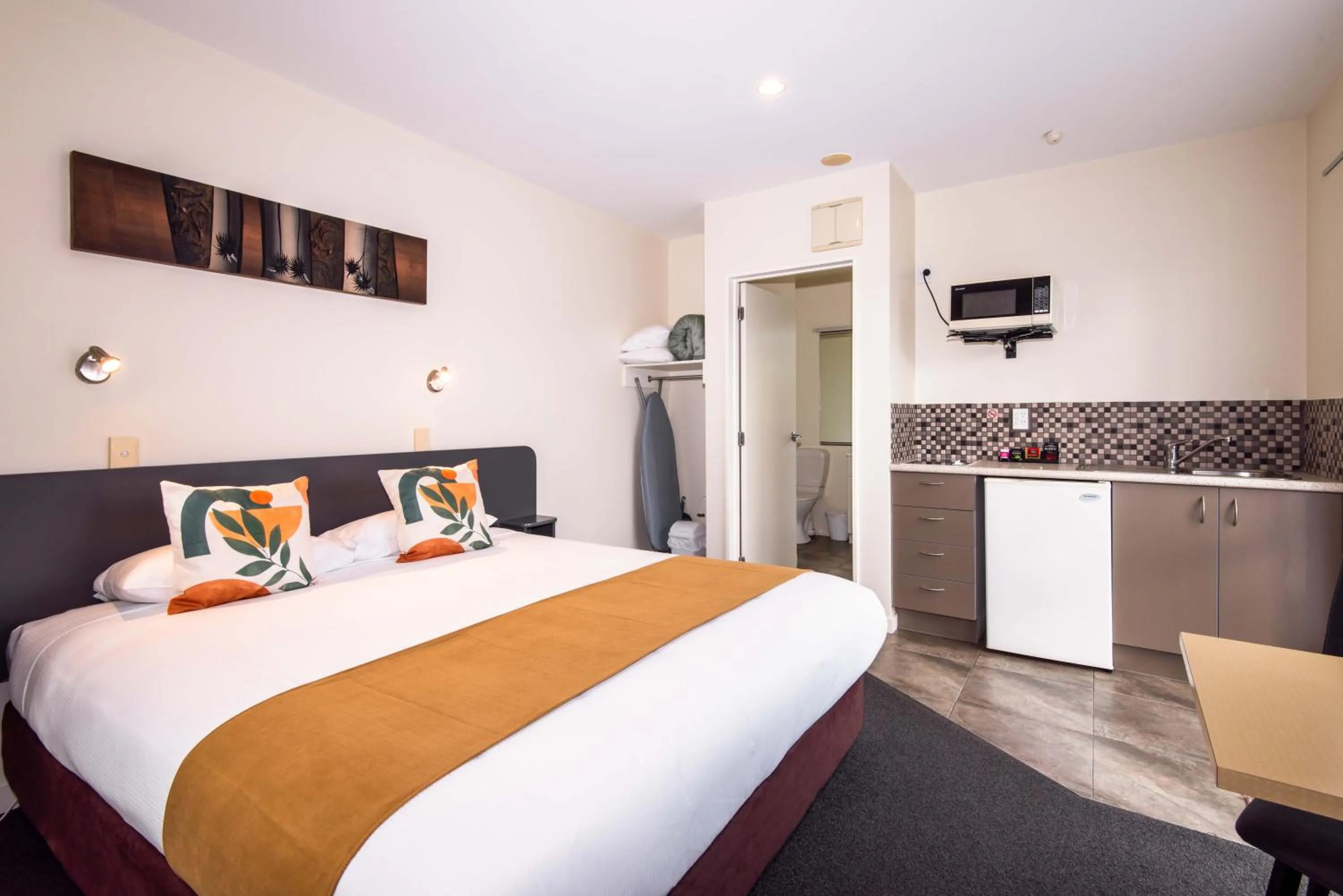 Bed in 298 Westside Motor Lodge