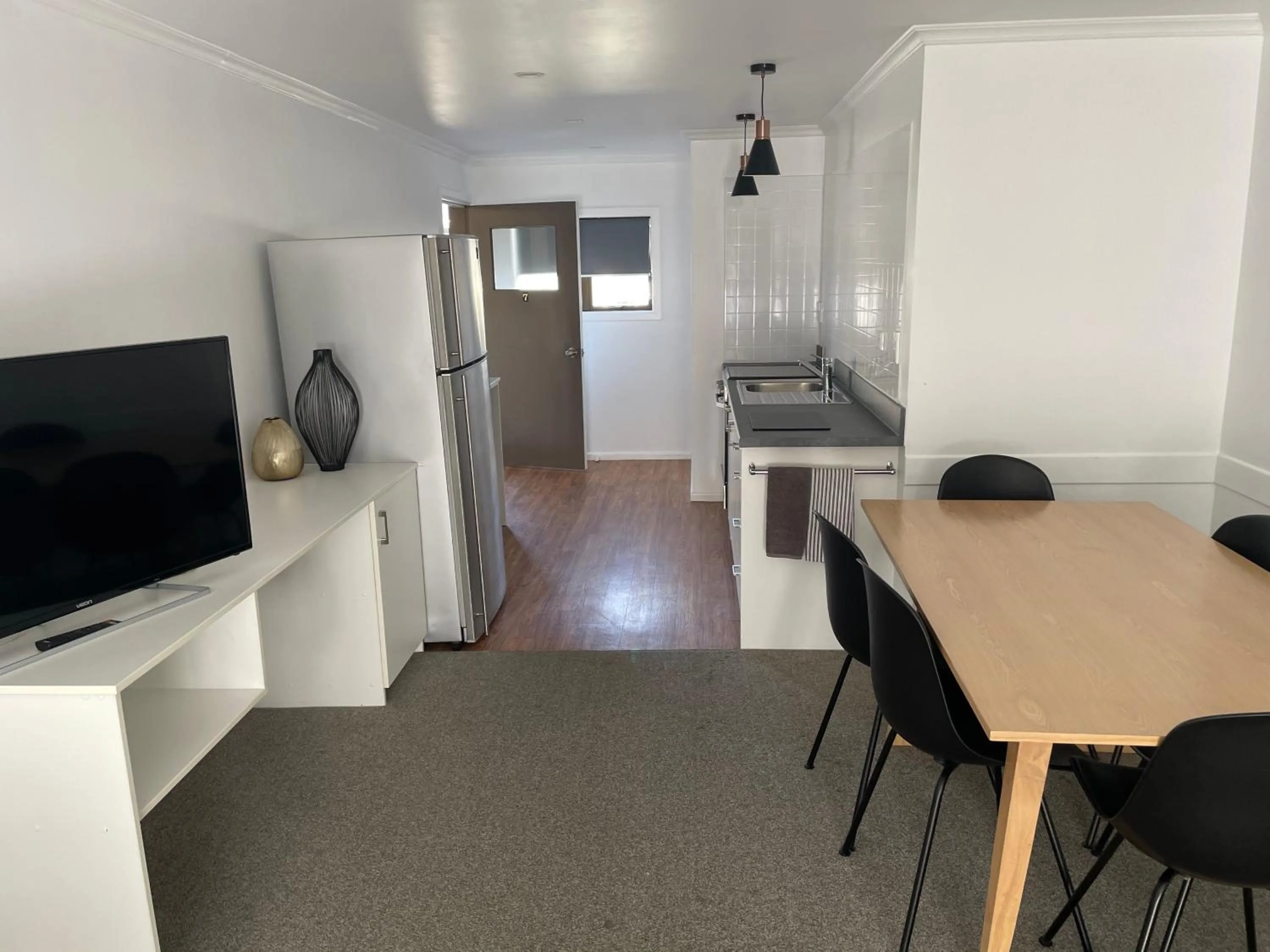 Fairway Motel & Apartments