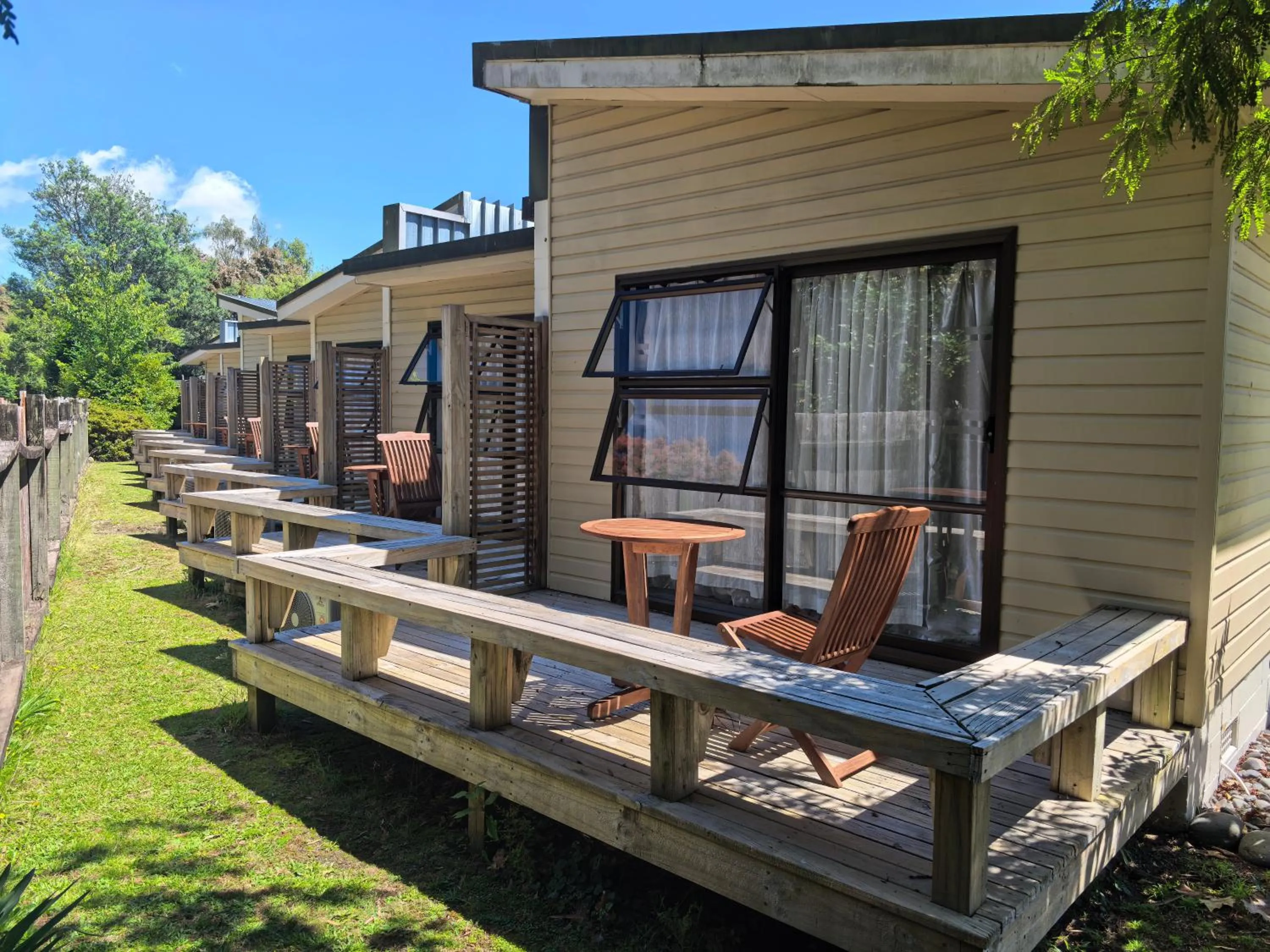 Balcony/Terrace in Judges Pool Motel Turangi