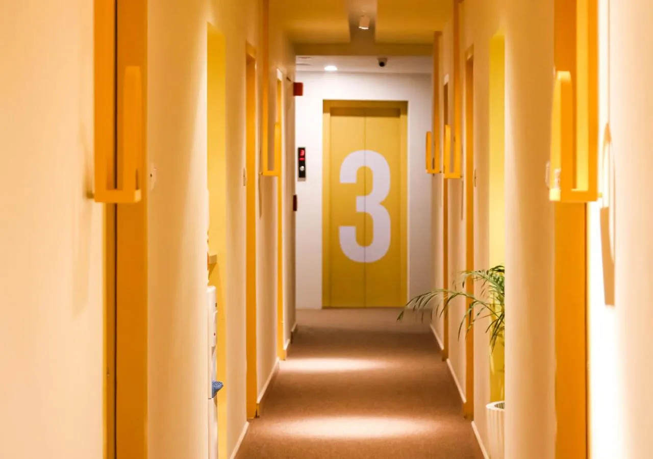 Other in Bloom Hotel - Juhu