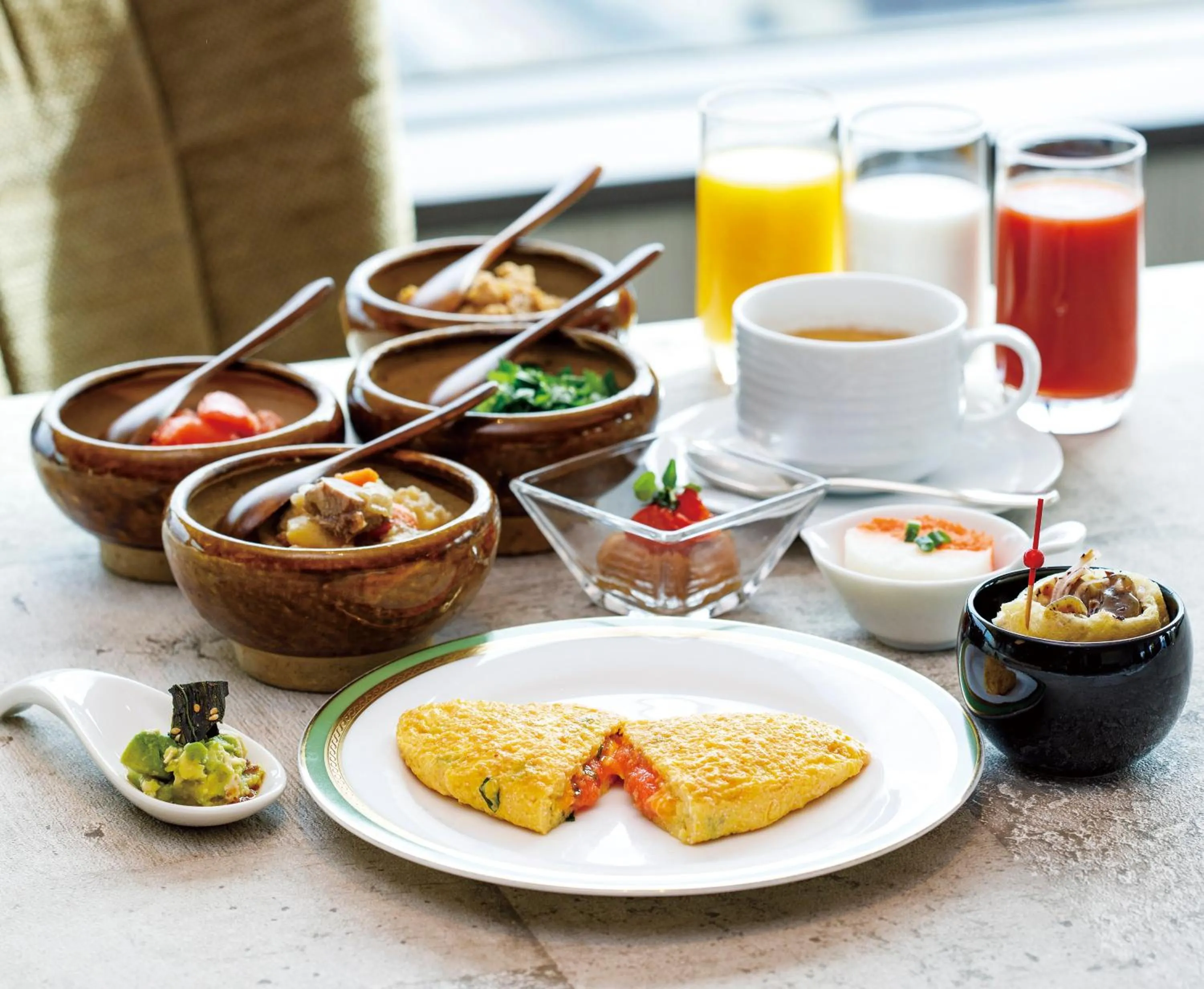 Breakfast in Royal Park Hotel