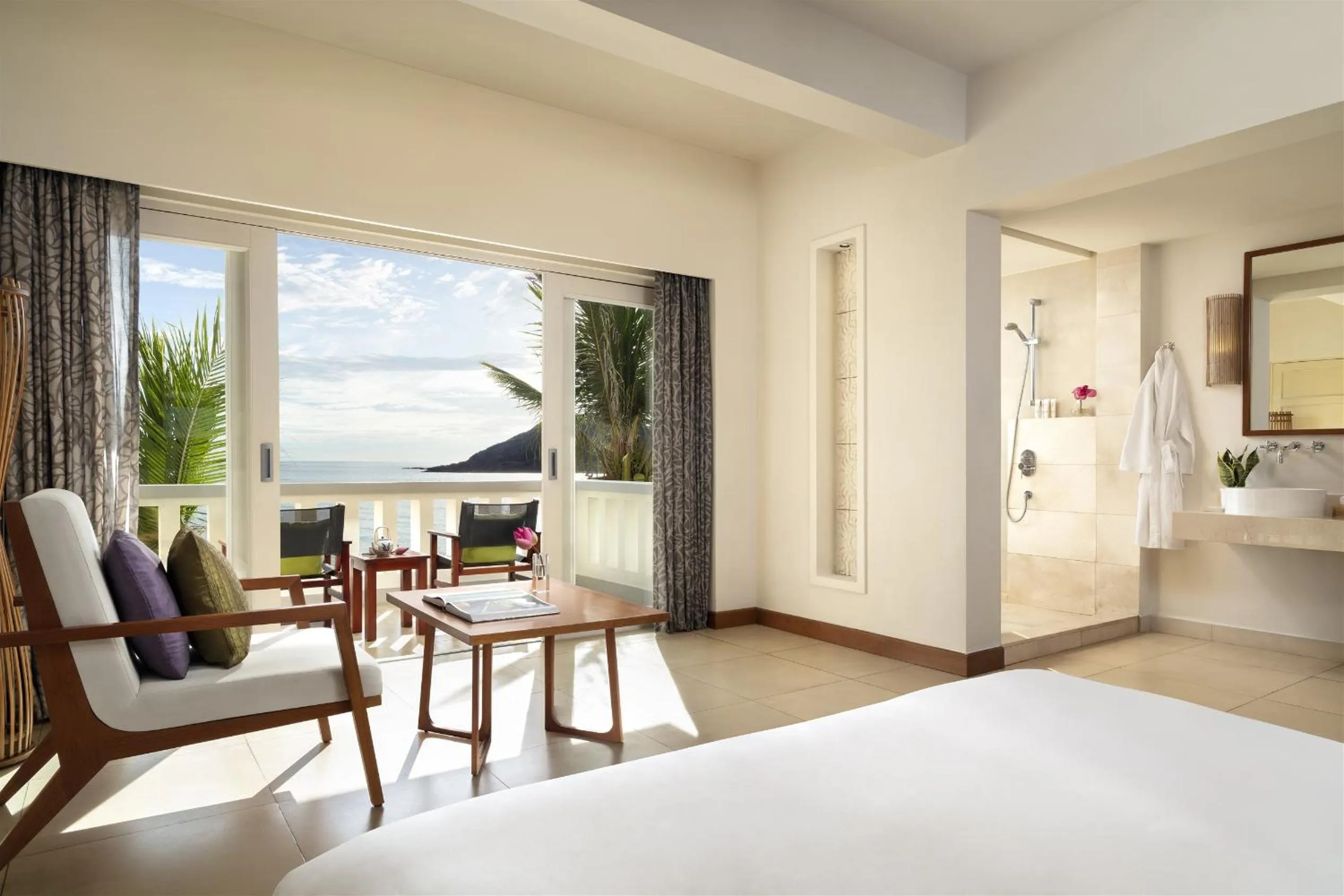 Balcony/Terrace, Bed in Avani Quy Nhon Resort