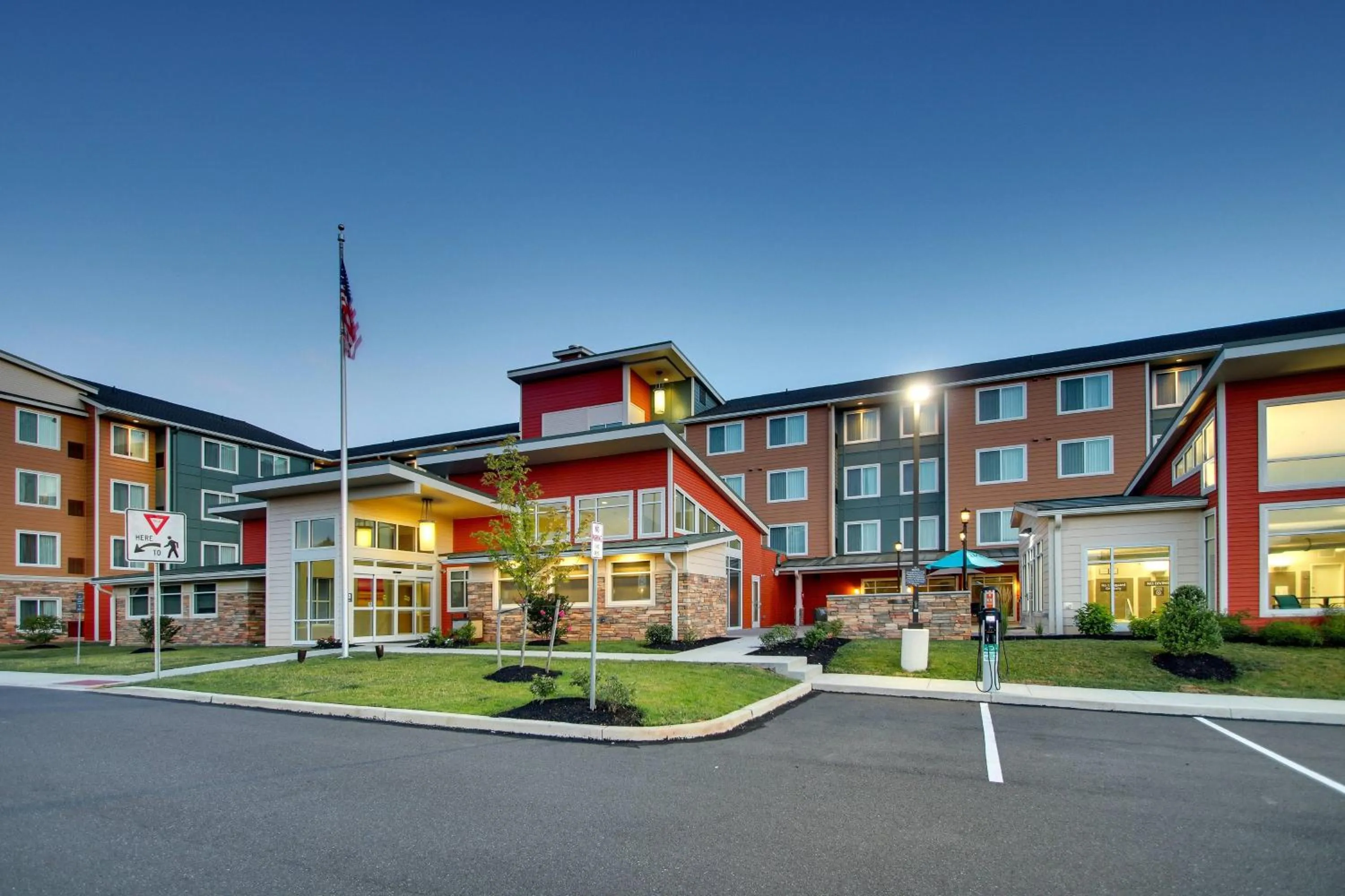 Property building in Residence Inn by Marriott Philadelphia Valley Forge/Collegeville