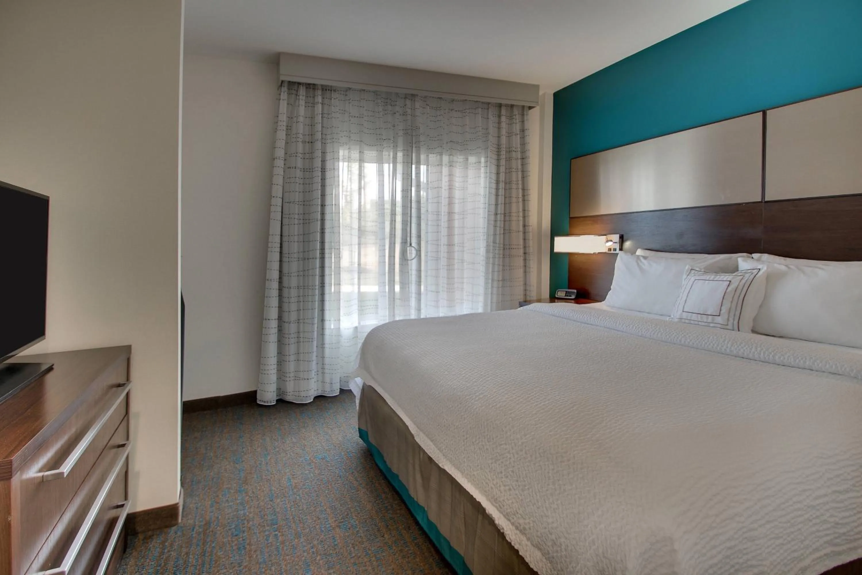 Bedroom, Bed in Residence Inn by Marriott Philadelphia Valley Forge/Collegeville