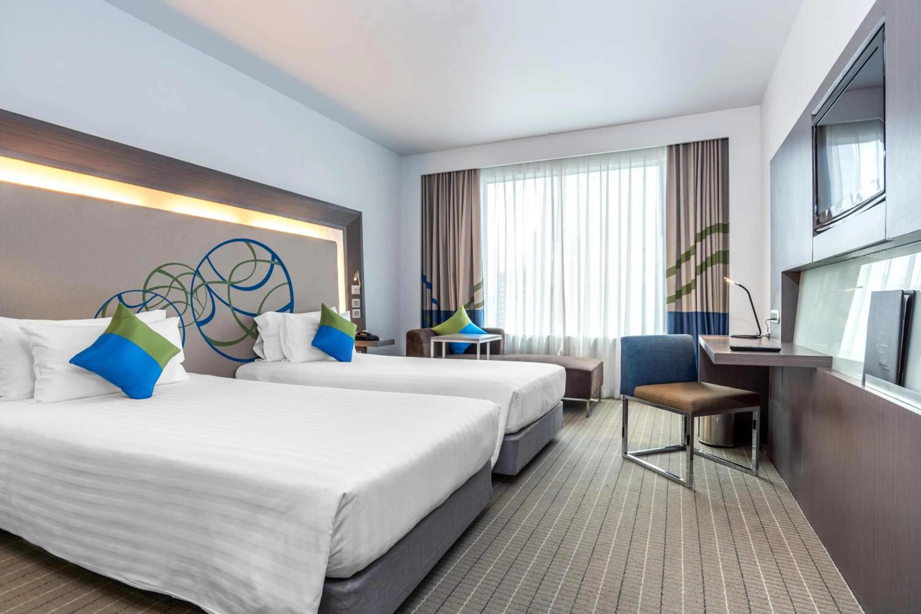 Bed in Four Points by Sheraton Bangkok Ploenchit Sukhumvit