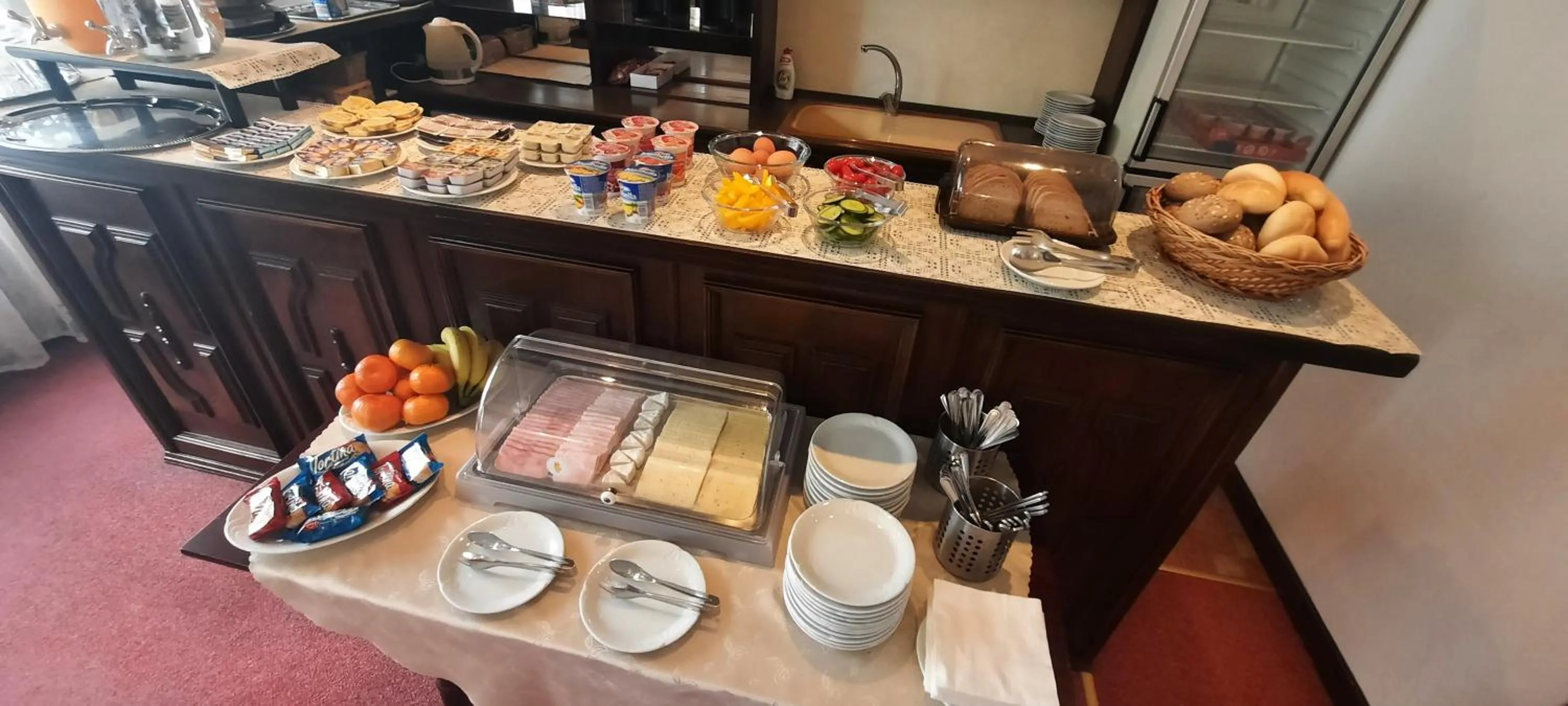 Buffet breakfast in Hotel Excellent