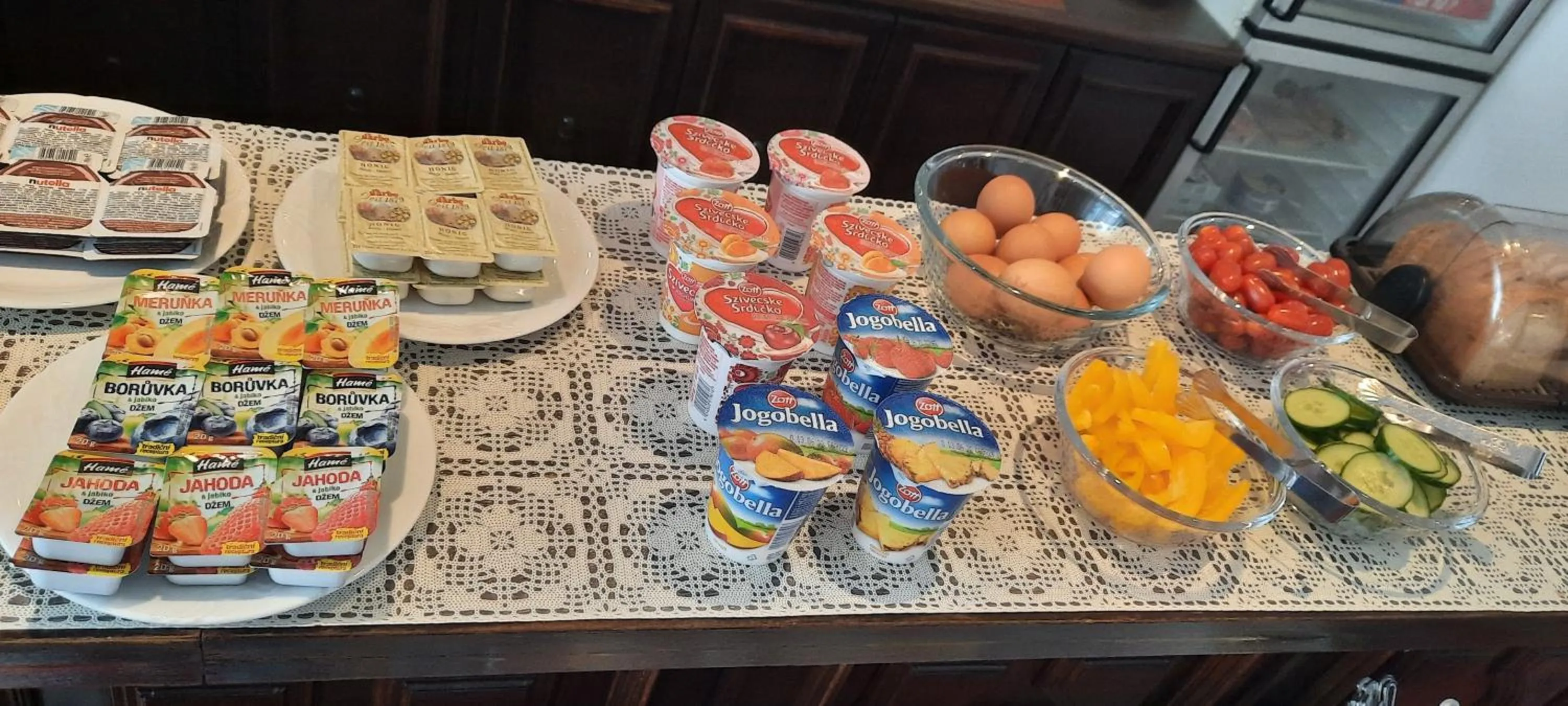 Continental breakfast in Hotel Excellent