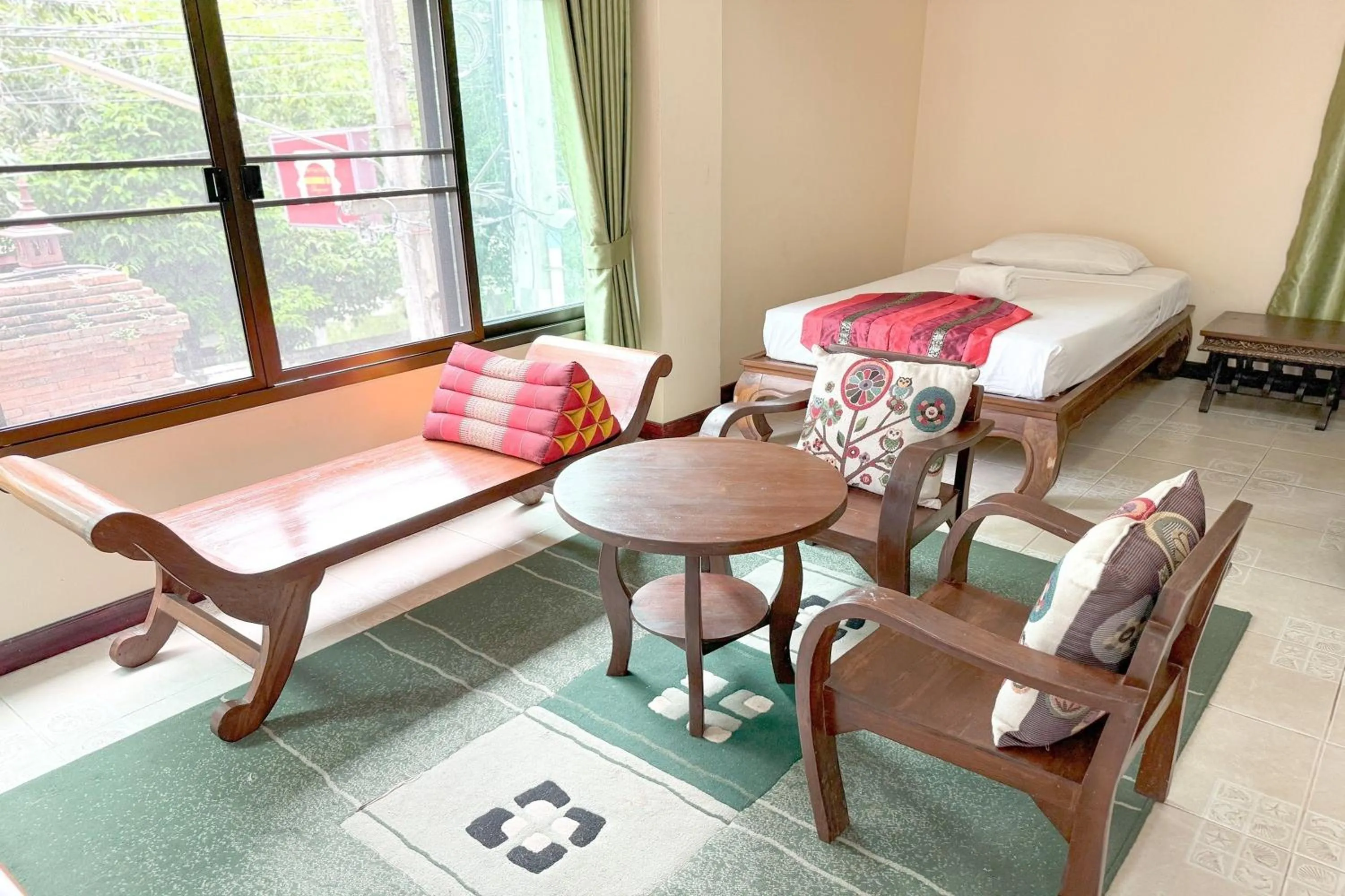 Bedroom, Bed in SK House 2