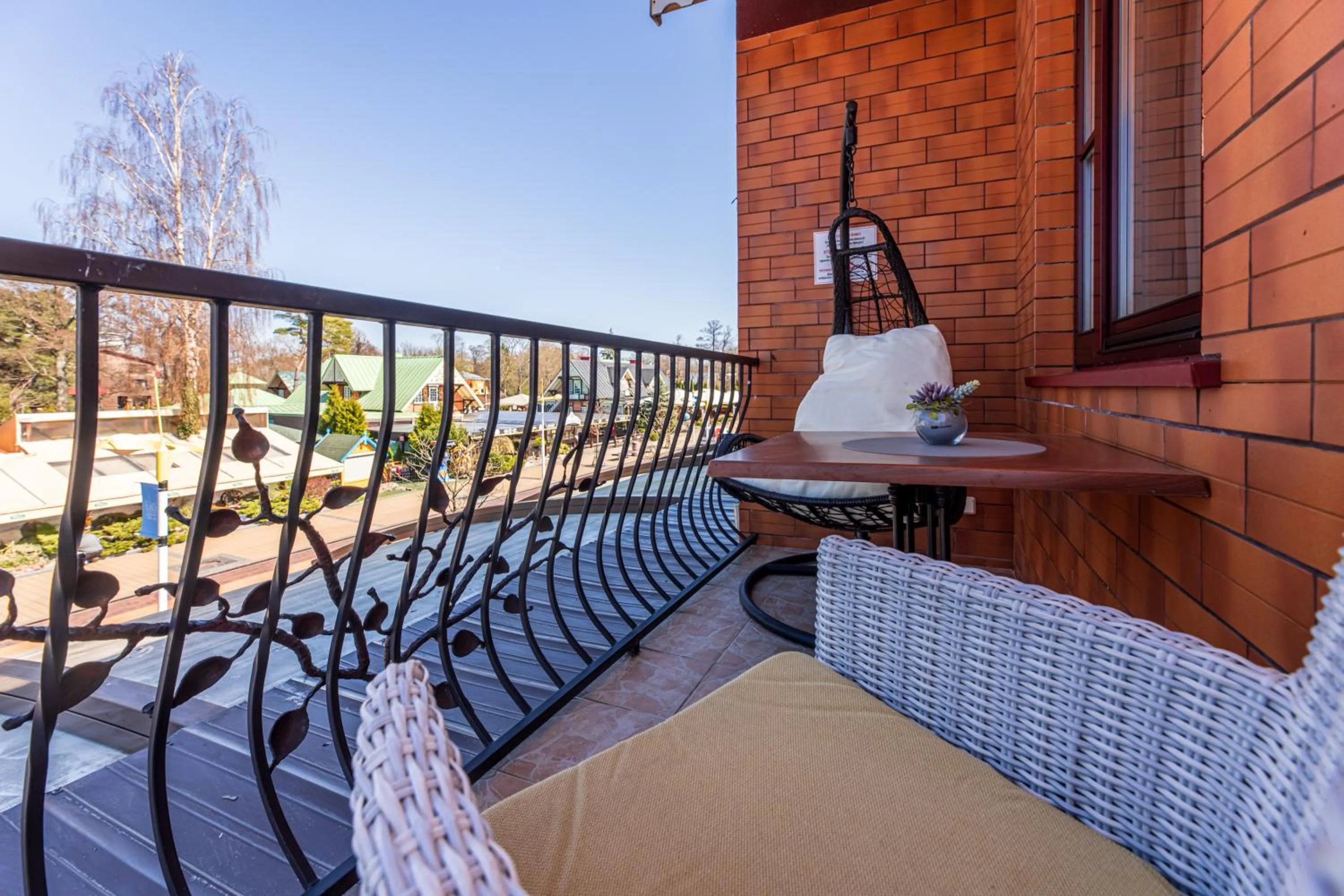 Balcony/Terrace in Senoji Hansa Hotel