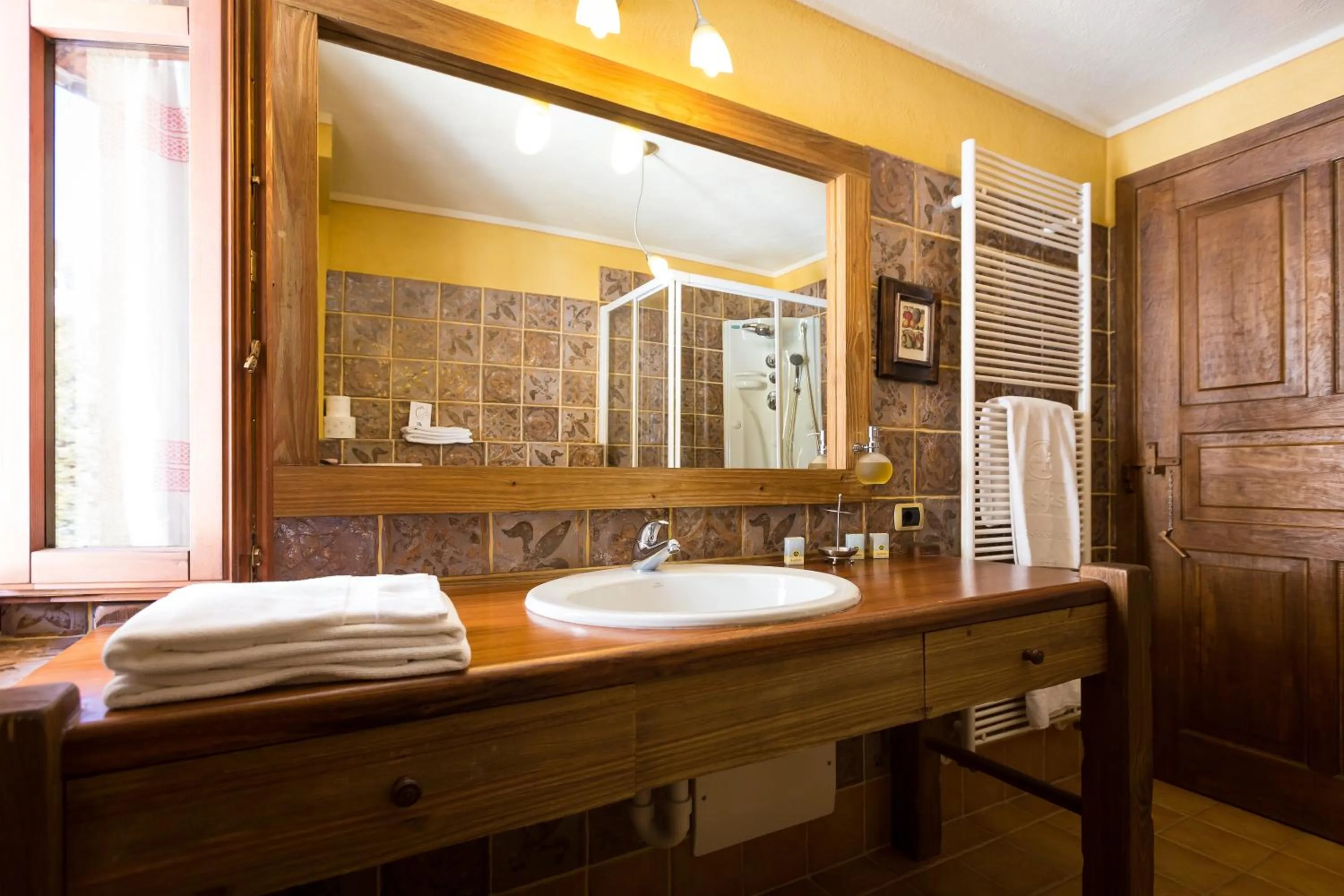 Shower in Hotel Lyshaus