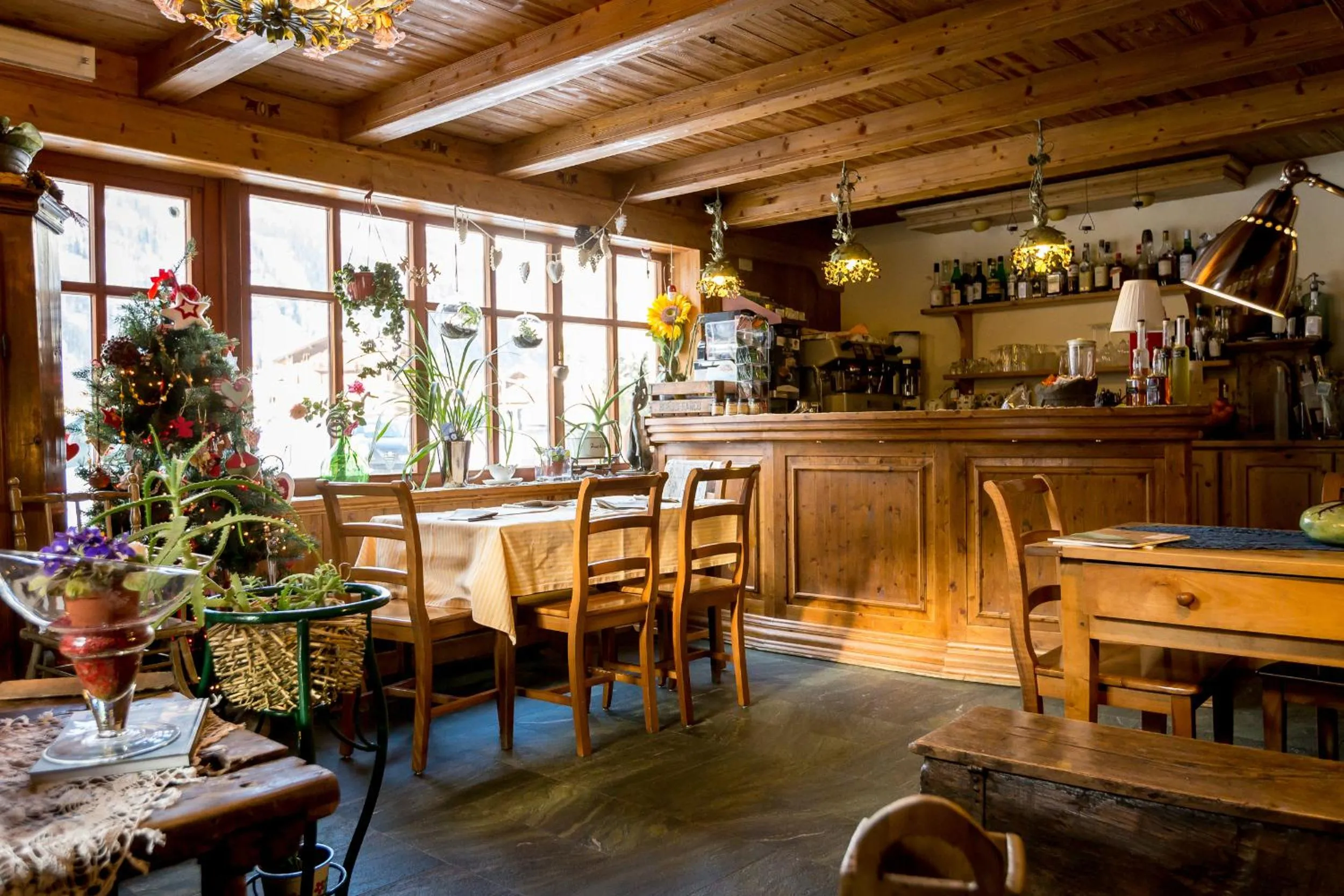 Restaurant/places to eat in Hotel Lyshaus