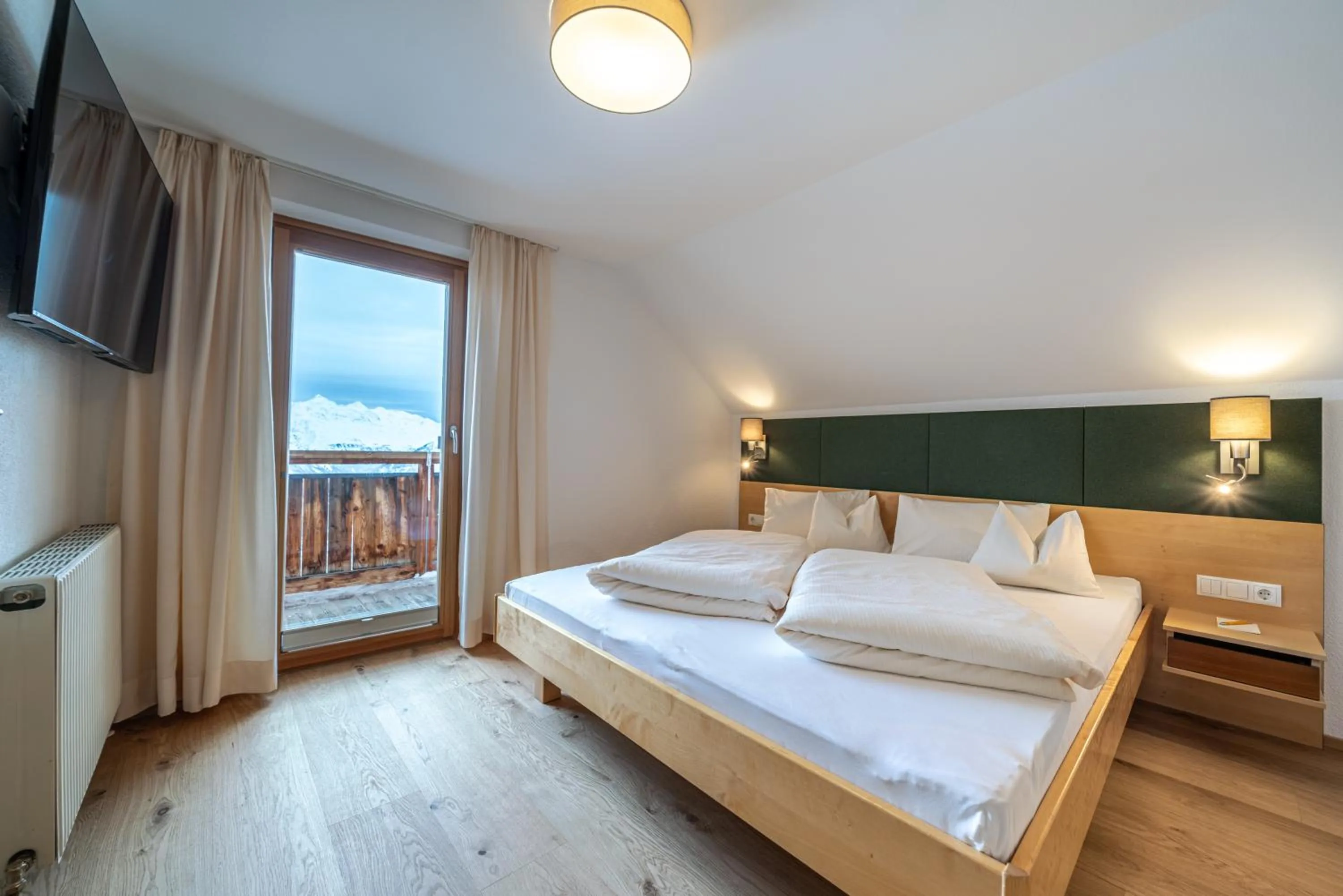 Bed in Hotel Hochsölden