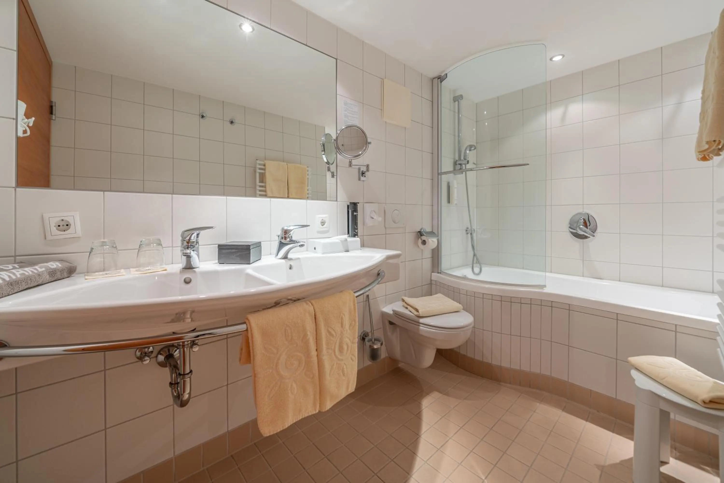 Toilet in Hotel Hochsölden