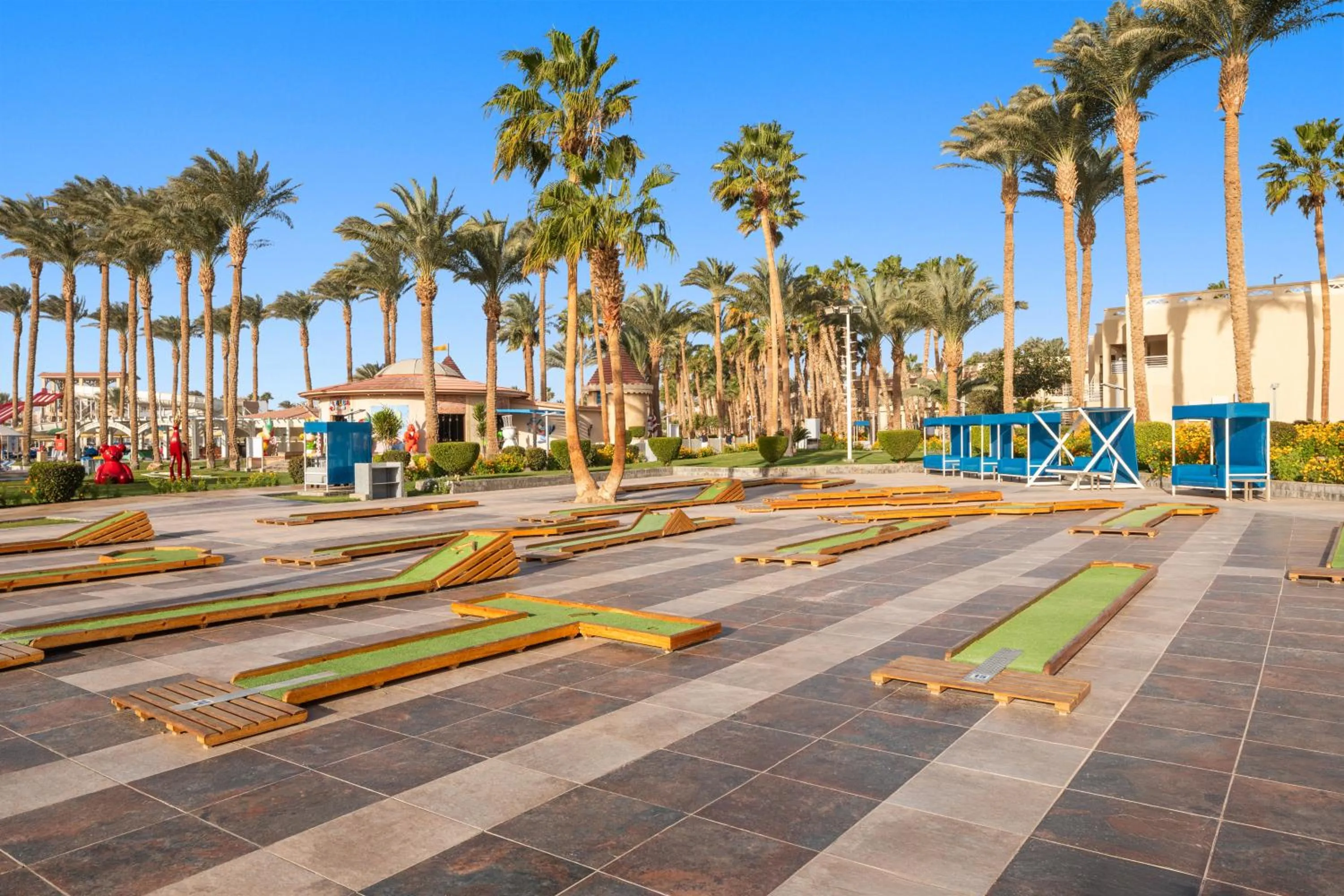 Minigolf in Beach Albatros Aqua Park - Hurghada