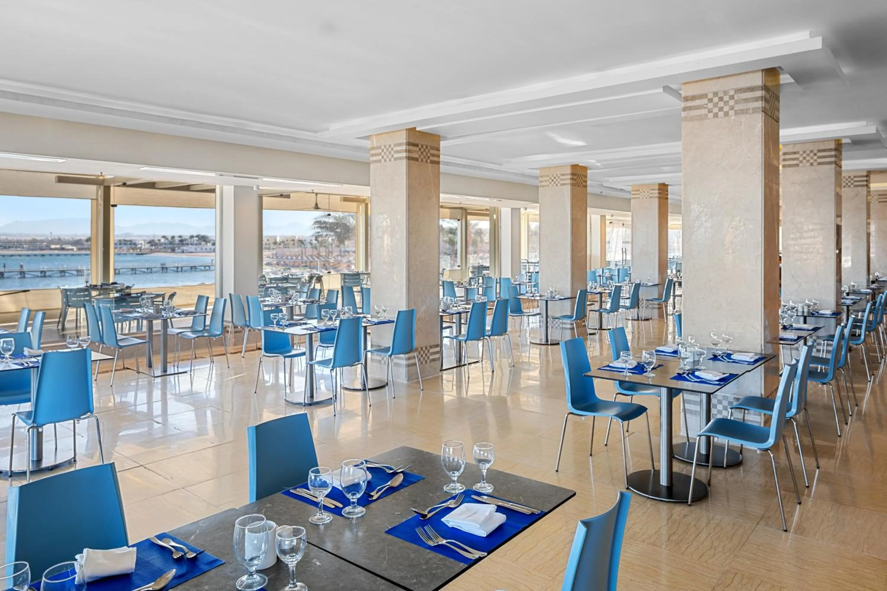 Restaurant/places to eat in Beach Albatros Aqua Park - Hurghada