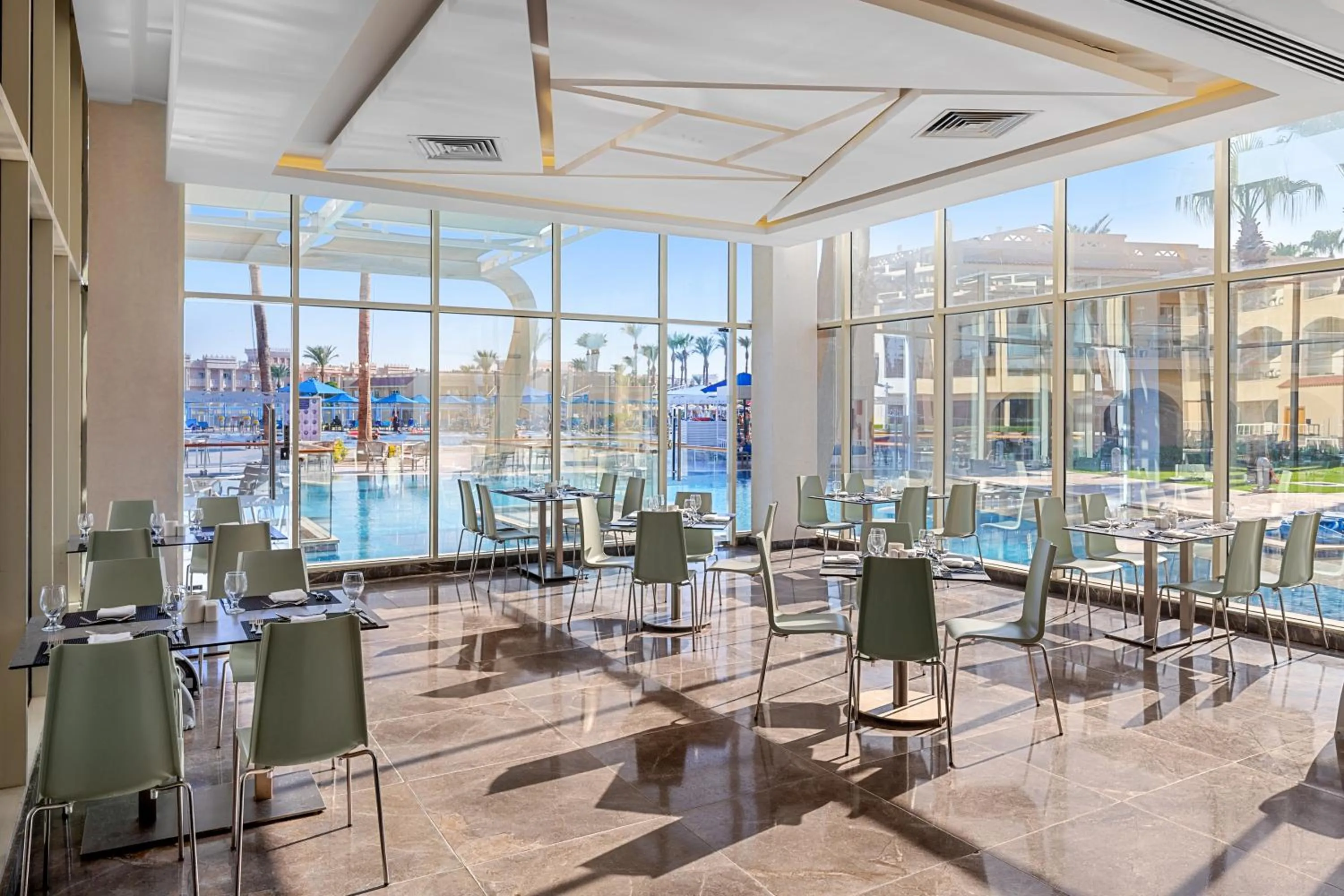 Restaurant/places to eat in Beach Albatros Aqua Park - Hurghada