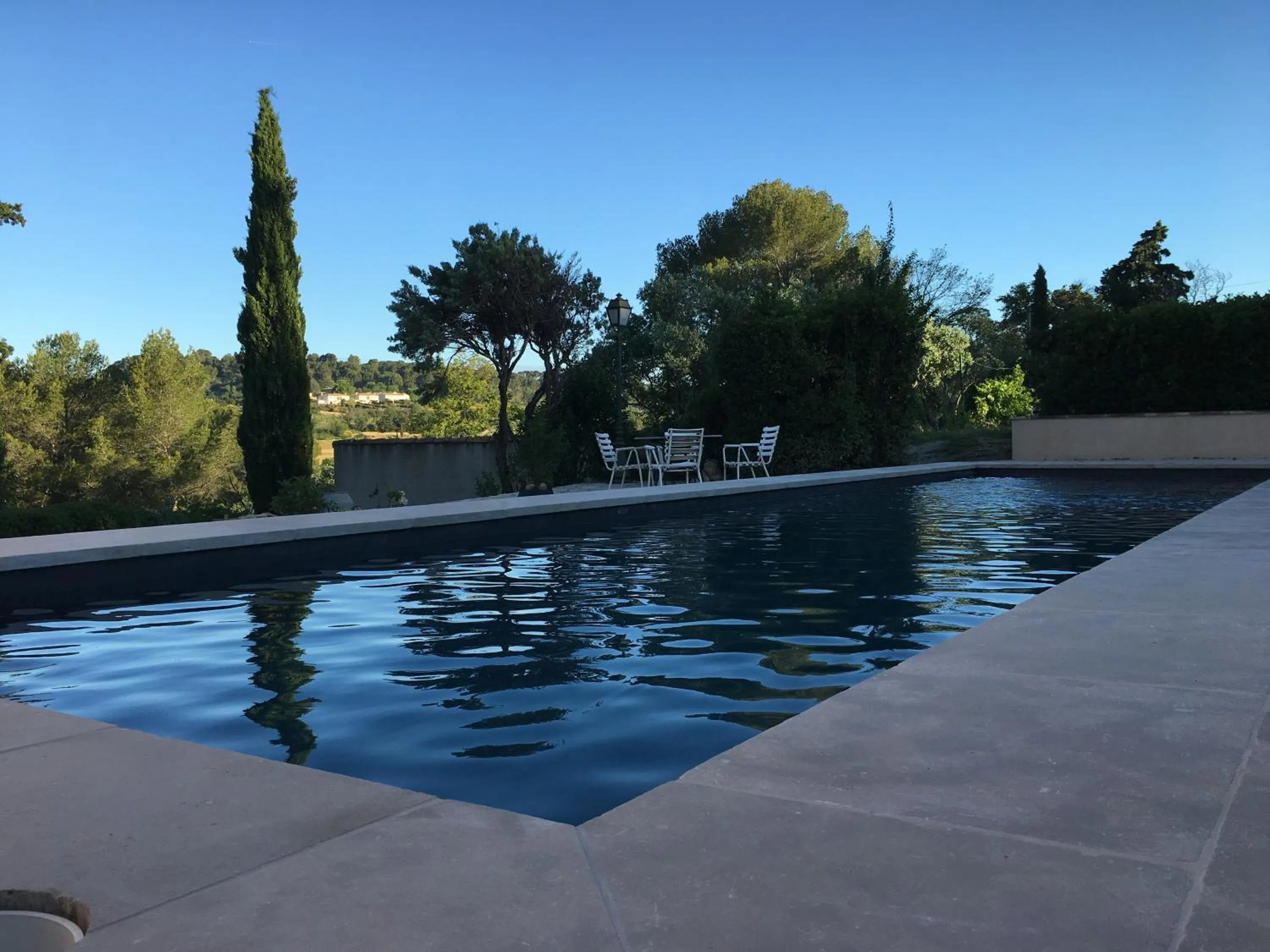 Swimming pool in le Mas des Pignes -adults only