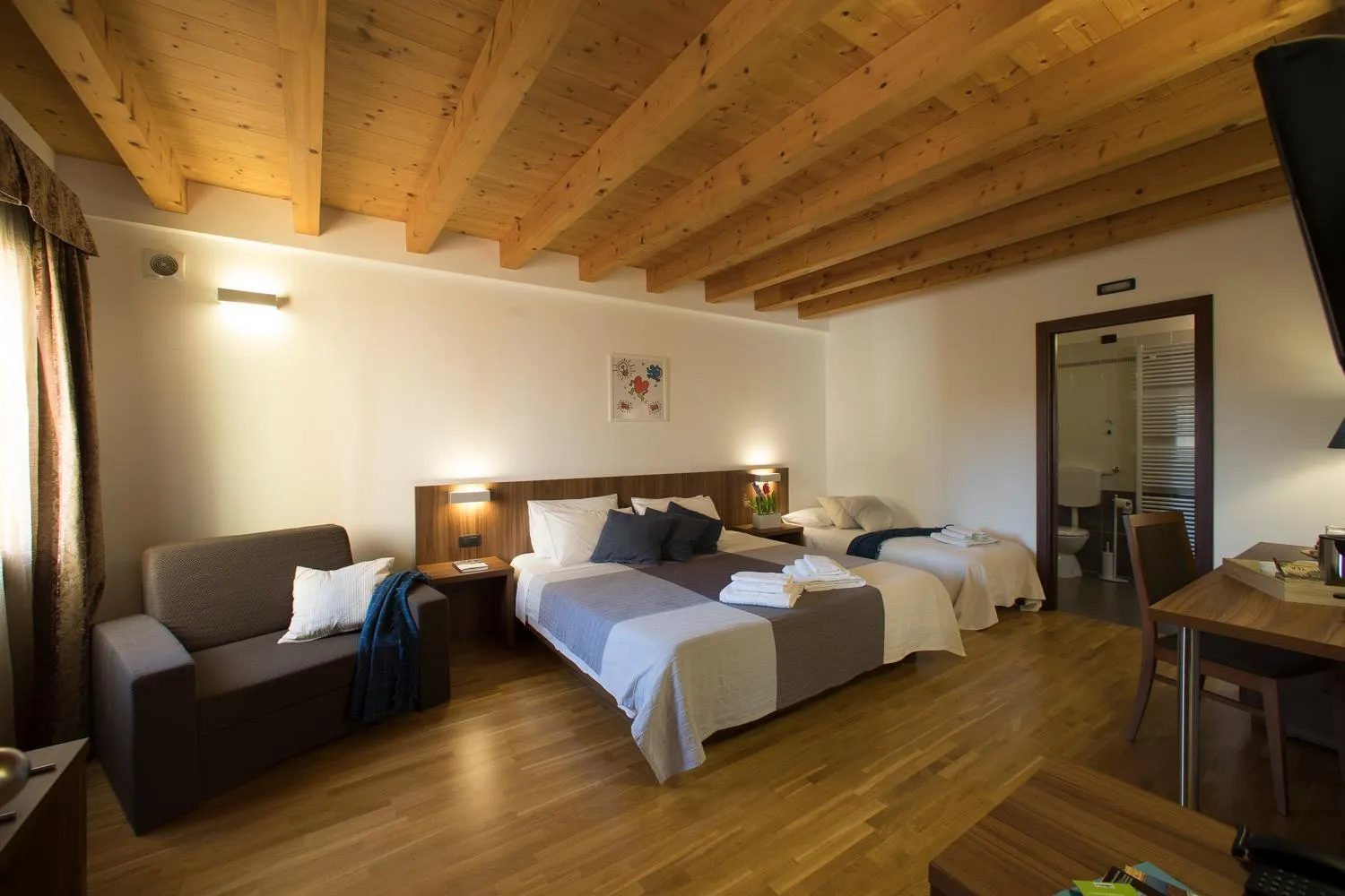 Photo of the whole room, Bed in Hotel C25