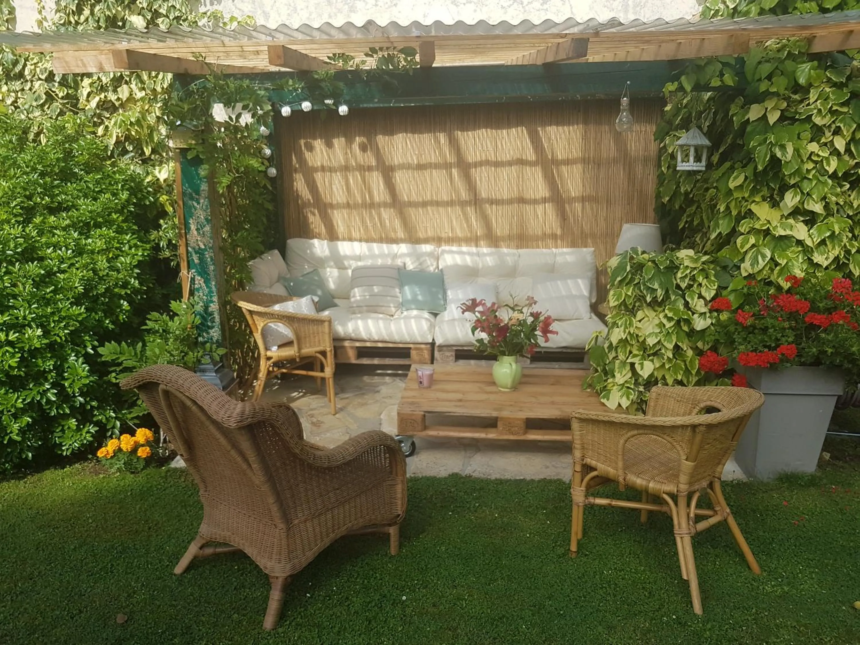 Seating area in La Montignonne