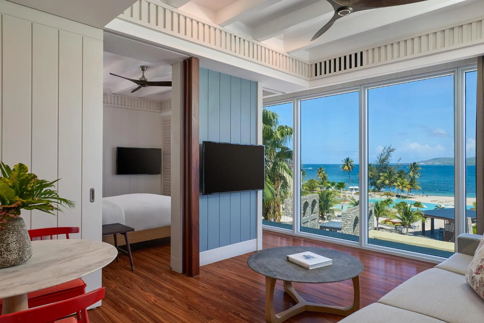 Bed in Park Hyatt St. Kitts