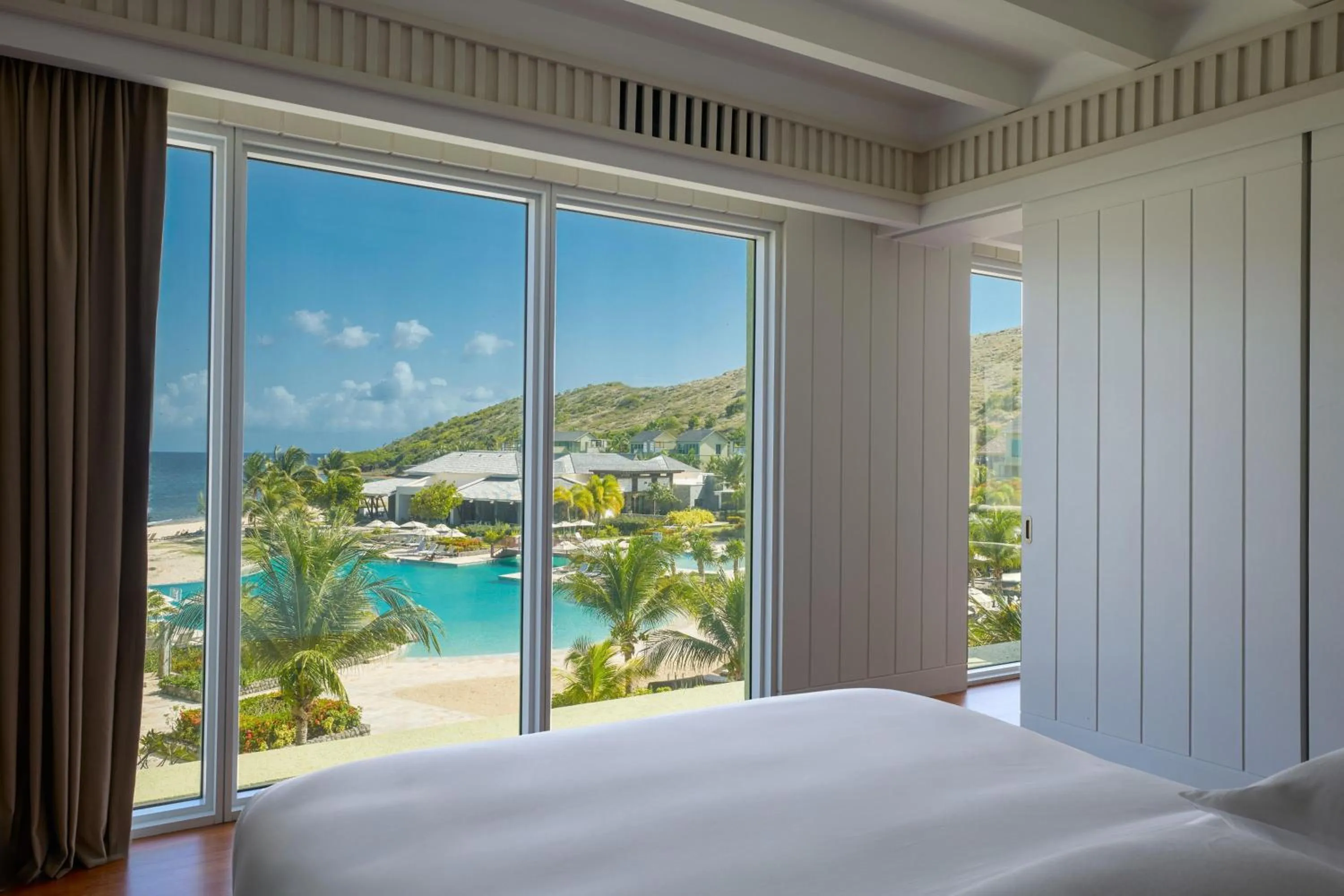 Photo of the whole room, Bed in Park Hyatt St. Kitts