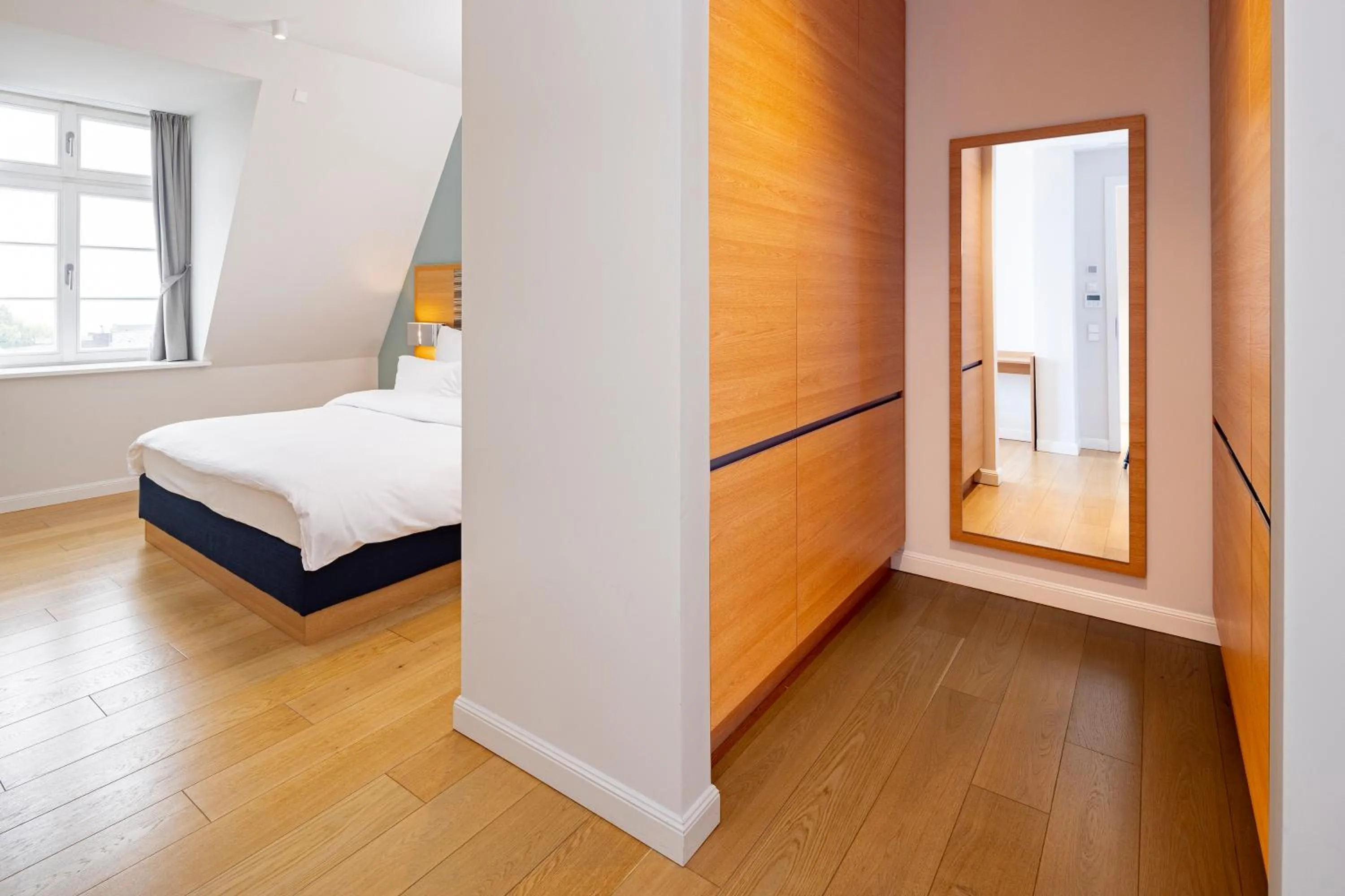 Bedroom, Bed in The Wellem