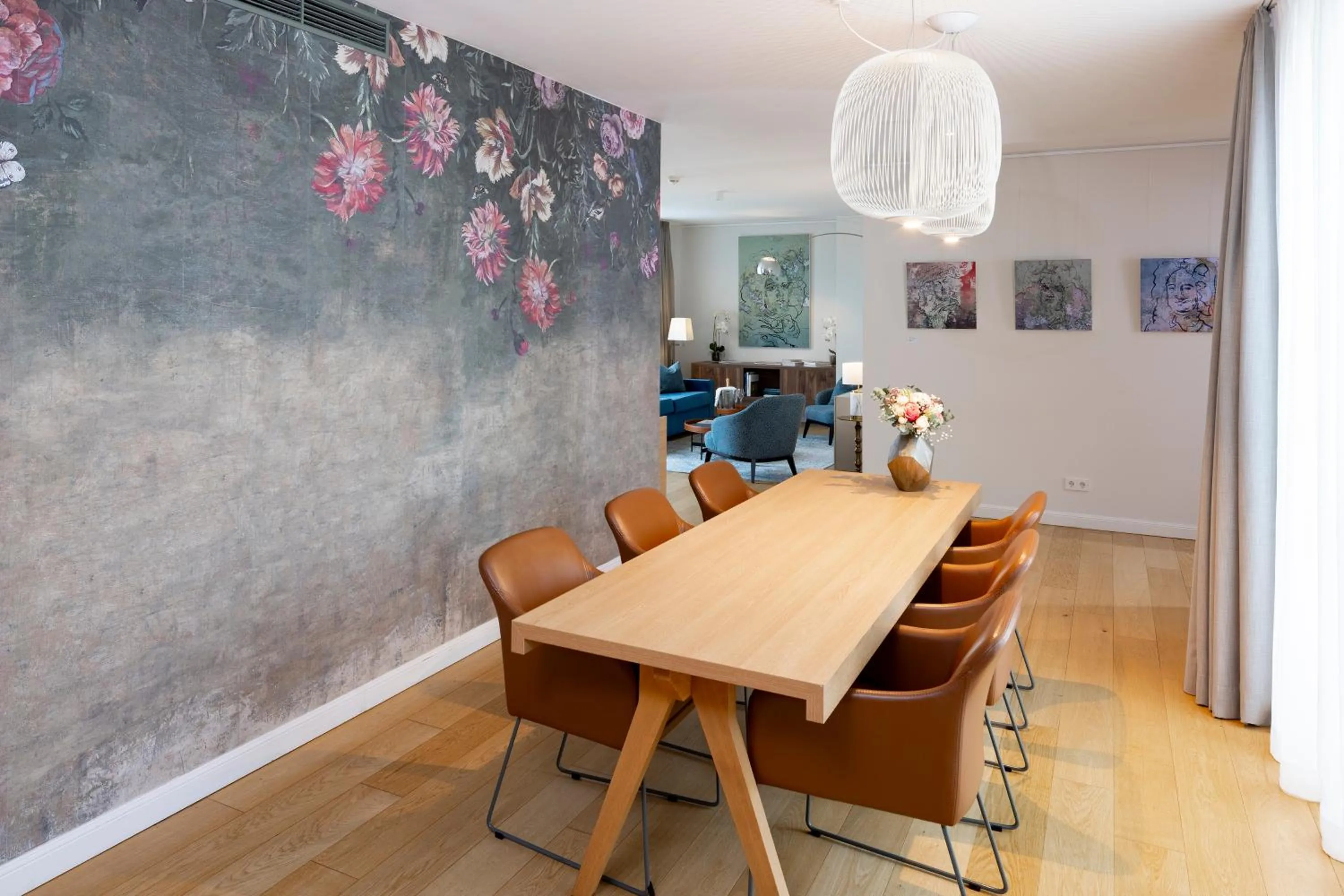 Dining area in The Wellem