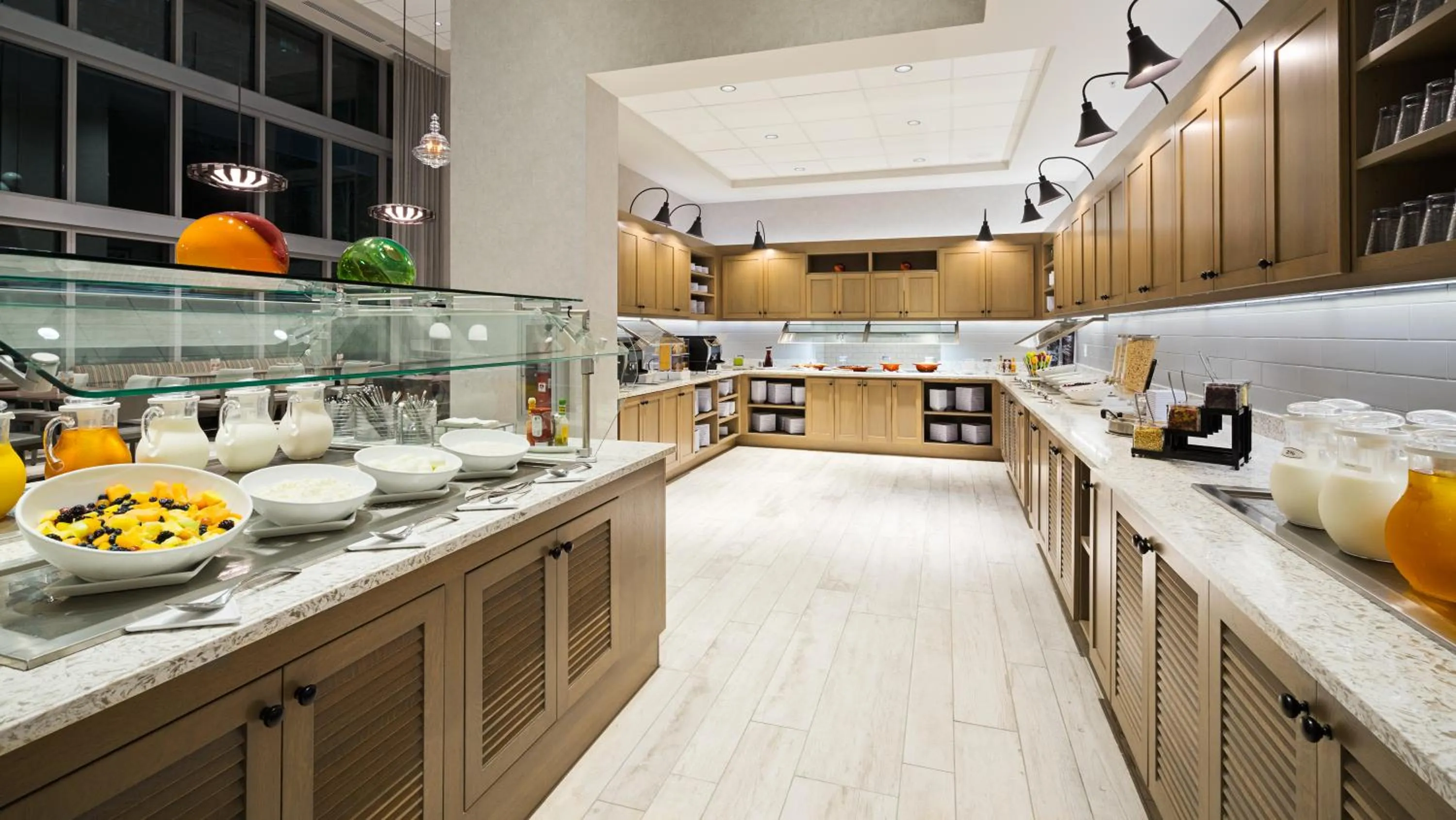 Communal kitchen in Hyatt Place St. Petersburg/Downtown