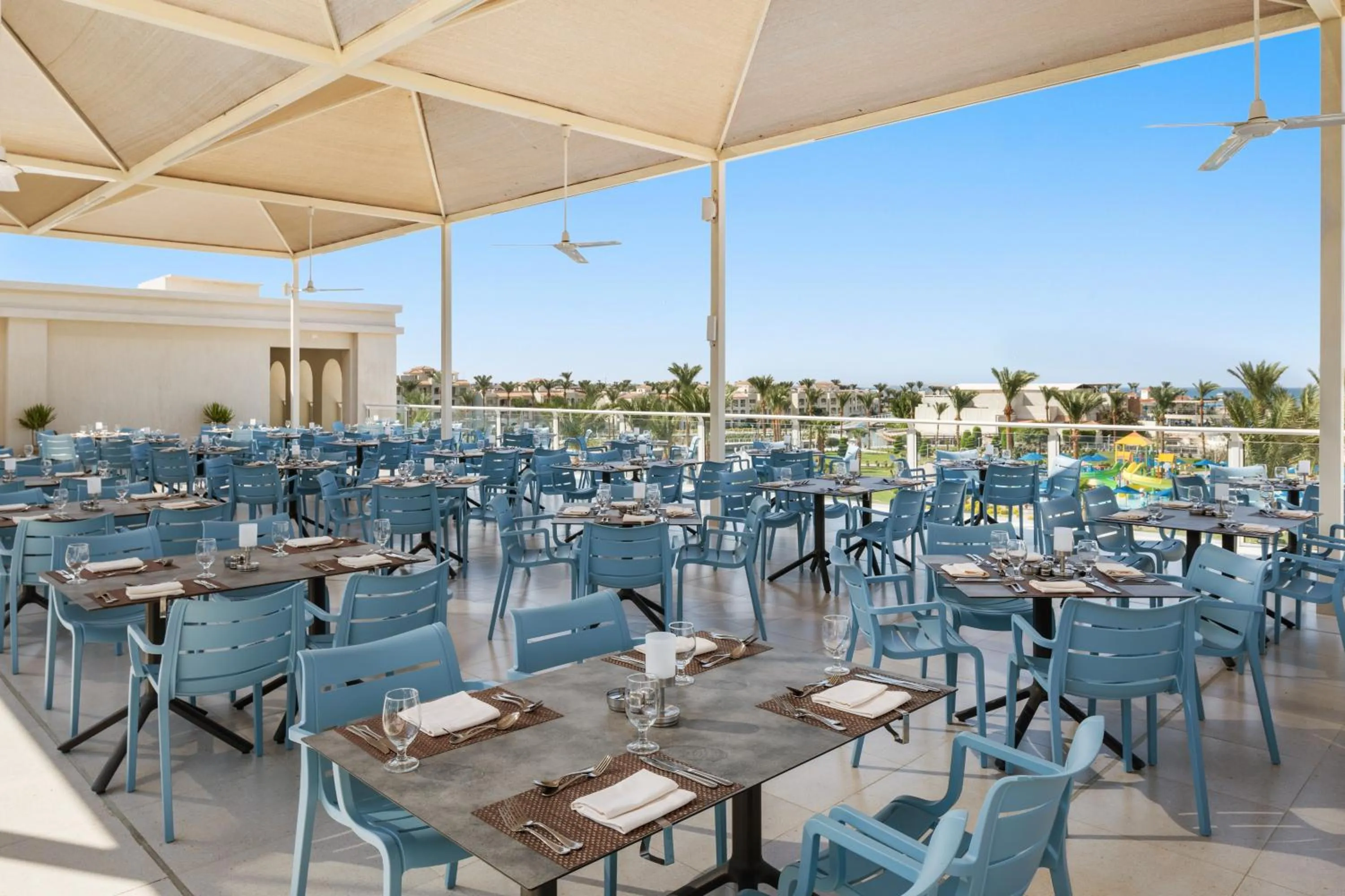 Restaurant/places to eat in Pickalbatros Dana Beach Resort - Aqua Park