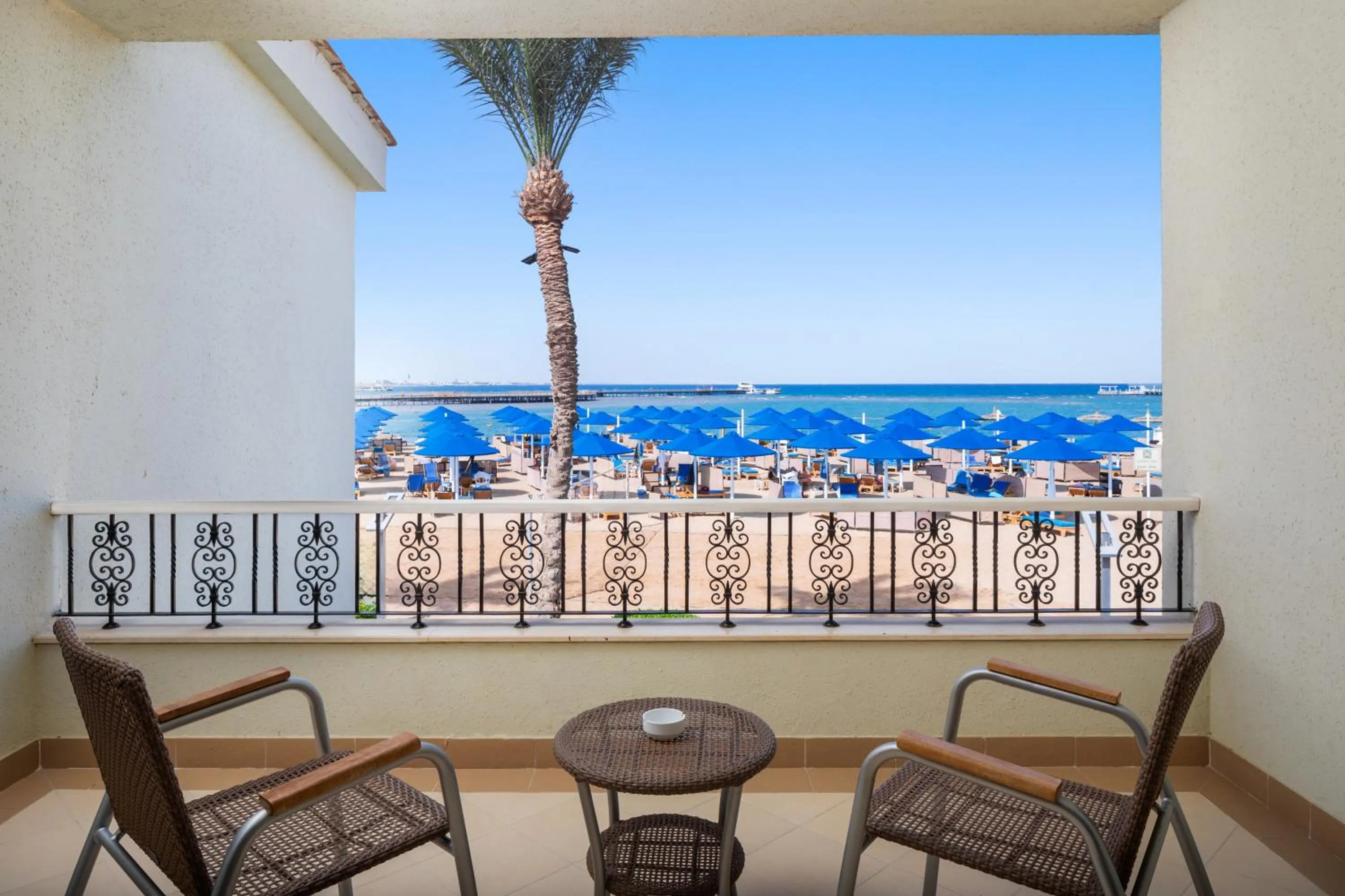 Balcony/Terrace in Pickalbatros Dana Beach Resort - Aqua Park