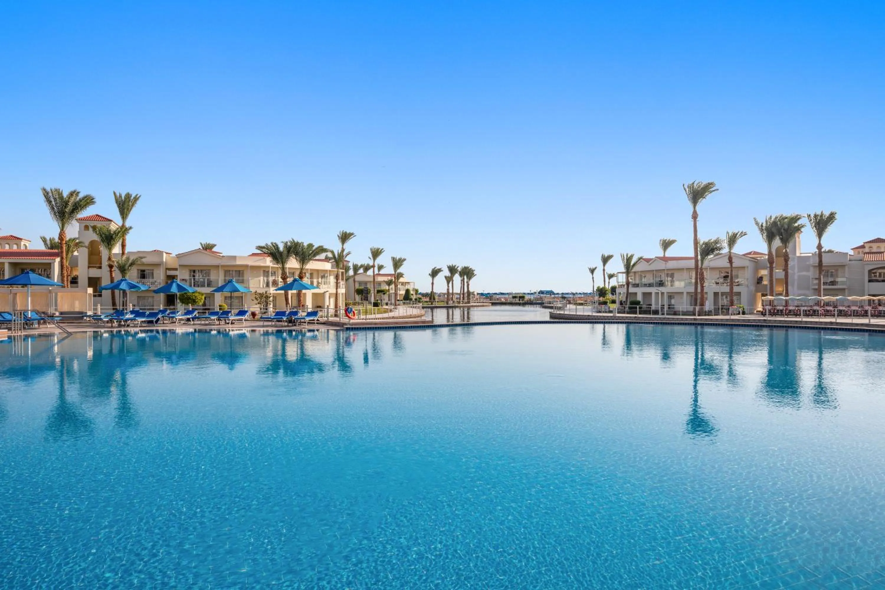 Swimming pool in Pickalbatros Dana Beach Resort - Aqua Park