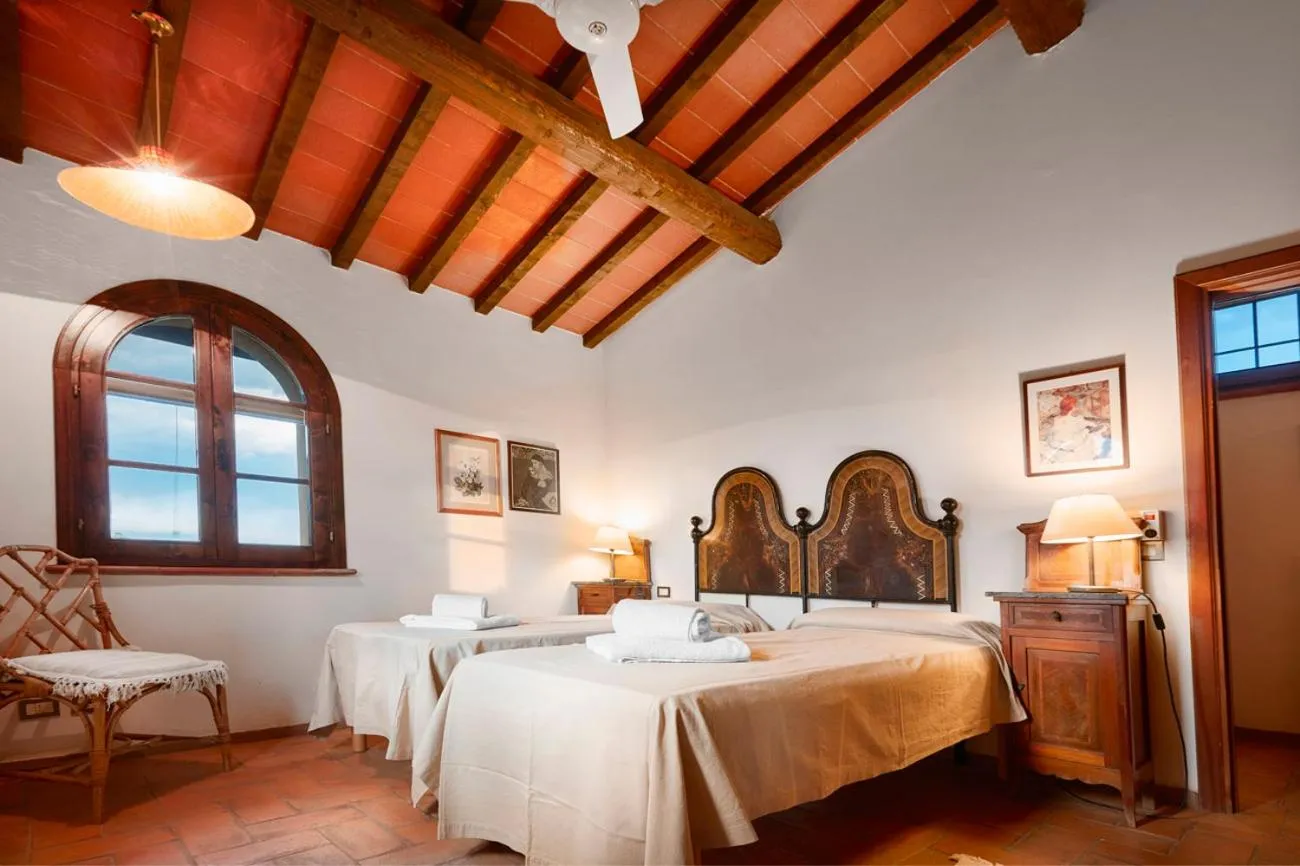 Bed in Tenuta San Vito In Fior Di Selva